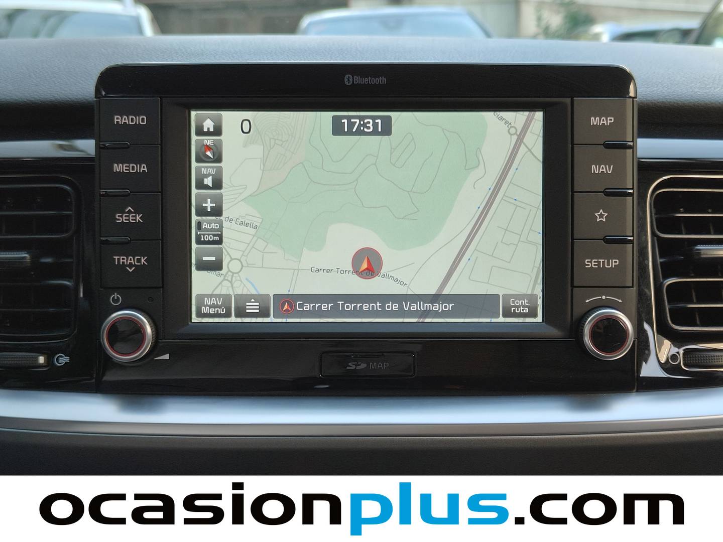 Extras y acabados del KIA Stonic KIA Stonic 1.0 T-GDi Black Edition DCT (120 CV)