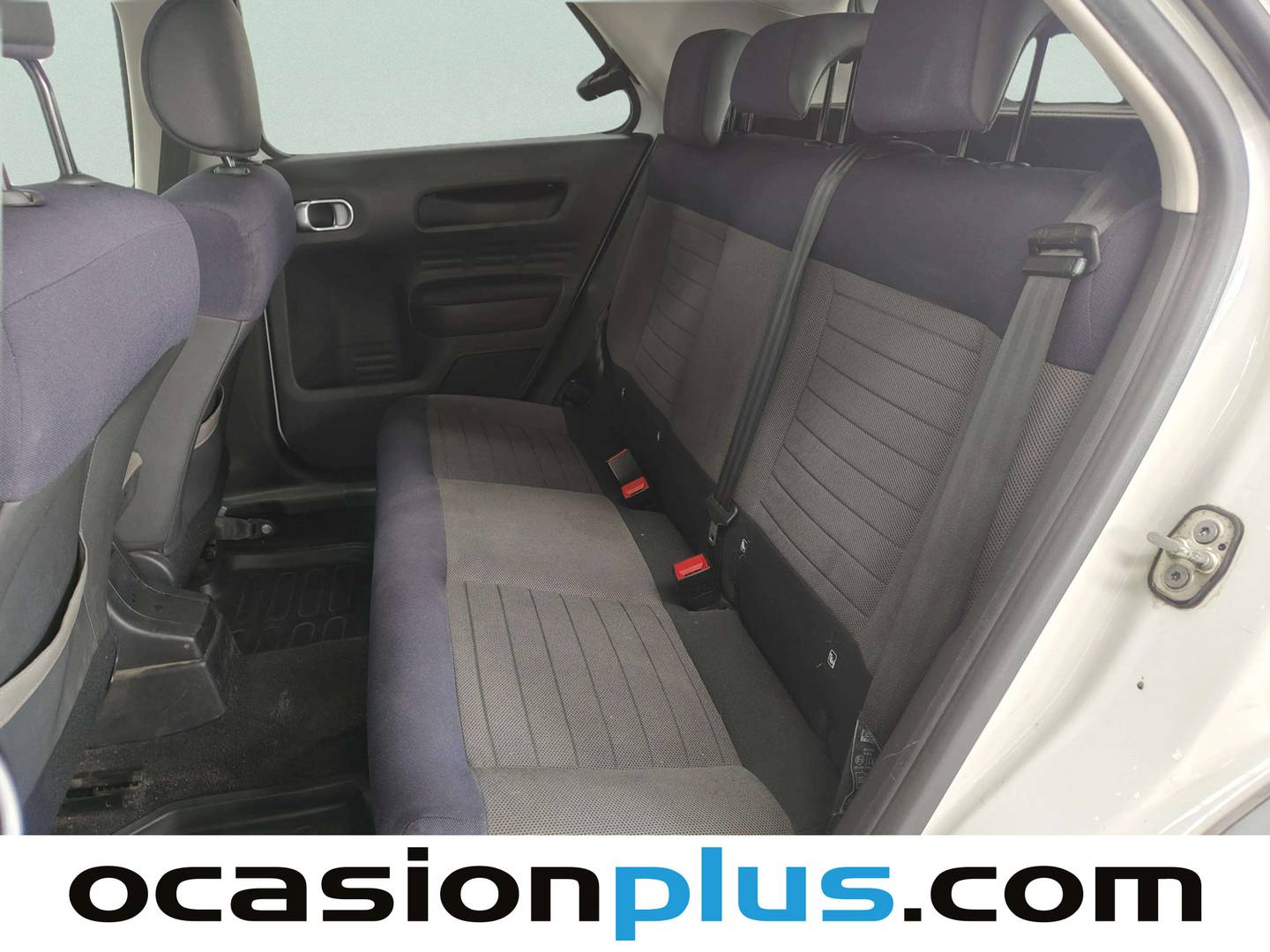 Foto asientos traseros Citroën C4 Cactus Citroën C4 Cactus e-HDI 92 Shine ETG6 (92 CV)
