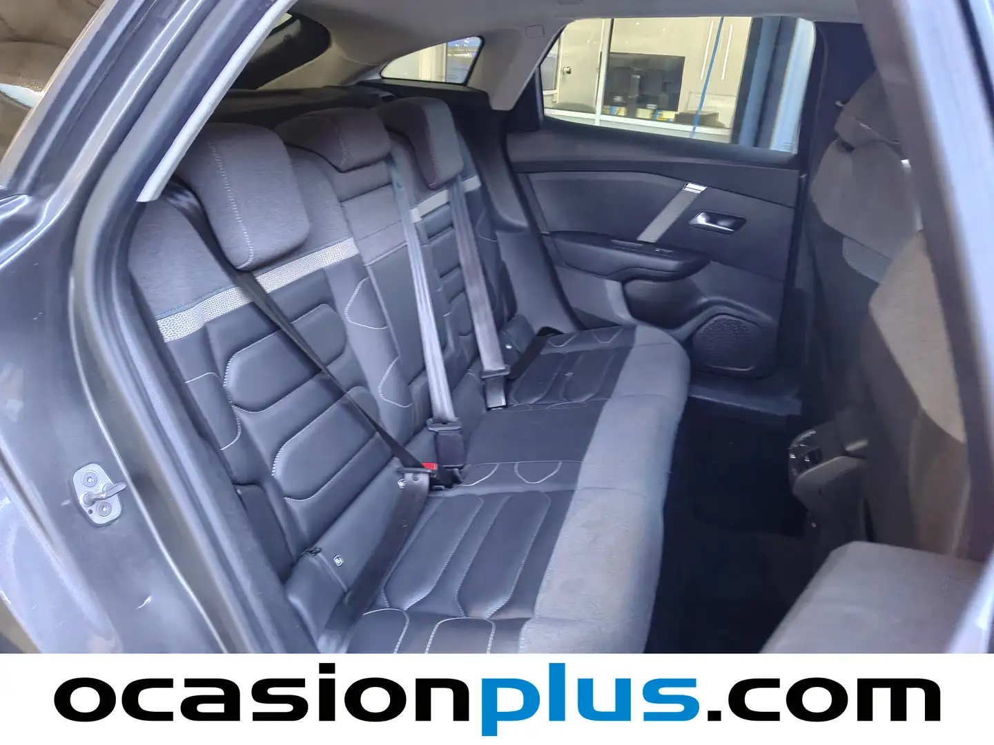 Foto Citroën C4 Citroen C4 PureTech 130 S&S Shine (130 CV)