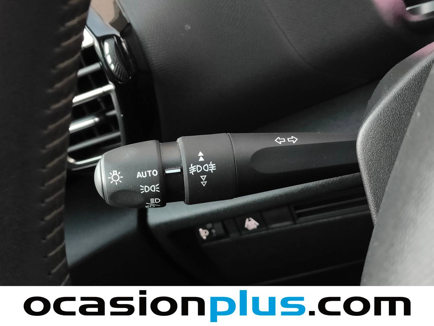 Foto Citroën C4 Citroen C4 PureTech 130 S&S 6v Feel Pack (130 CV)