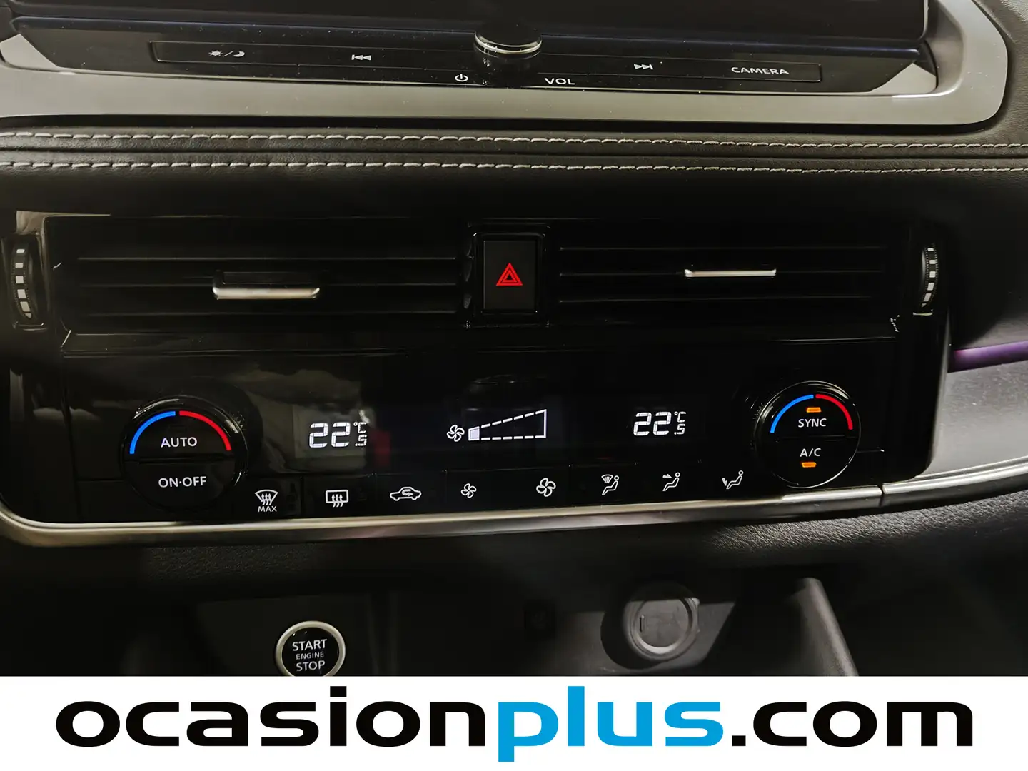 Foto Nissan QASHQAI Nissan Qashqai DIG-T 140 N-Connecta (140 CV)