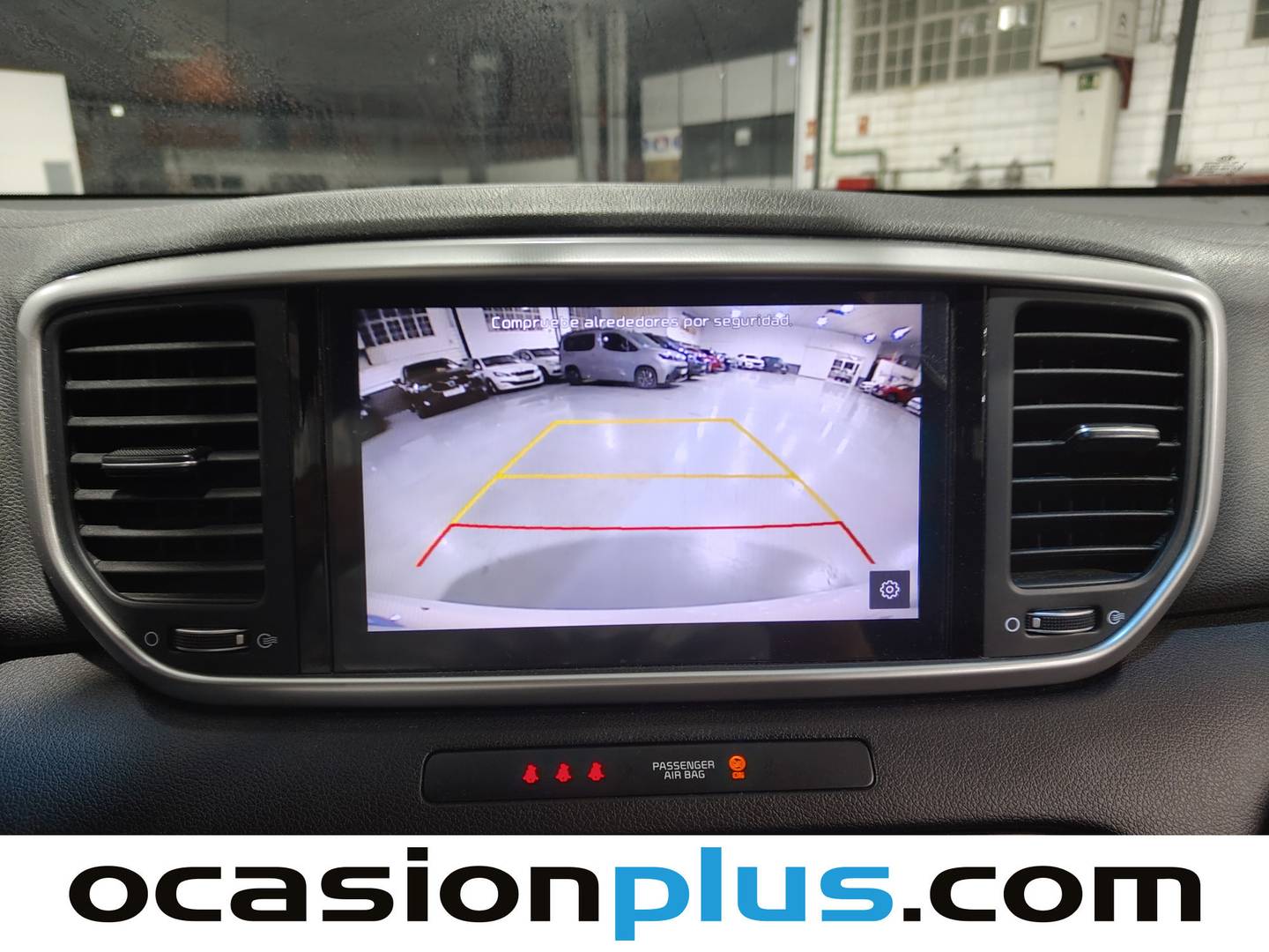 Equipamiento del KIA Sportage KIA Sportage 1.6 GDi Concept 4x2 (132 CV)