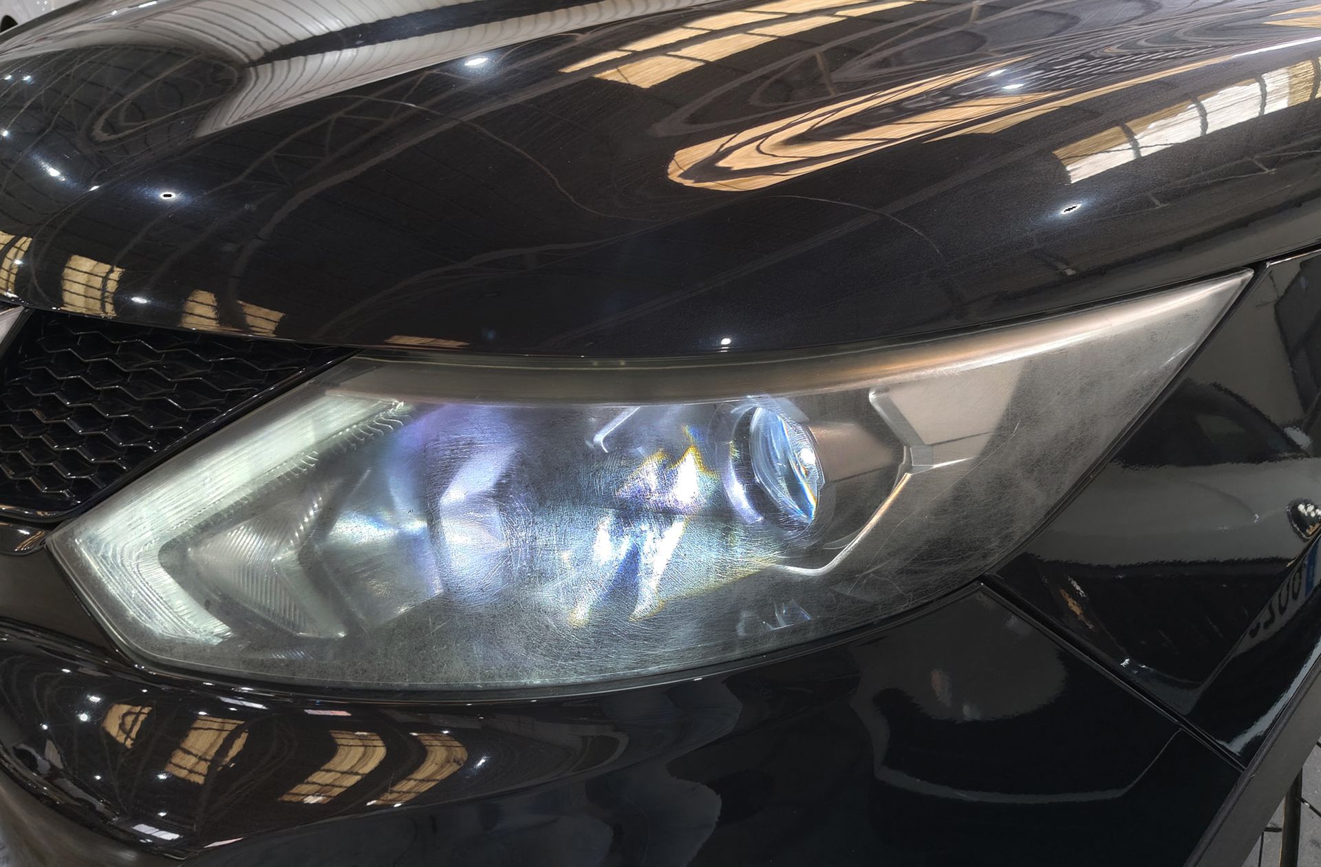 Nissan Qashqai DIG-T 115 Tekna 4x2 Xtronic - foto 16