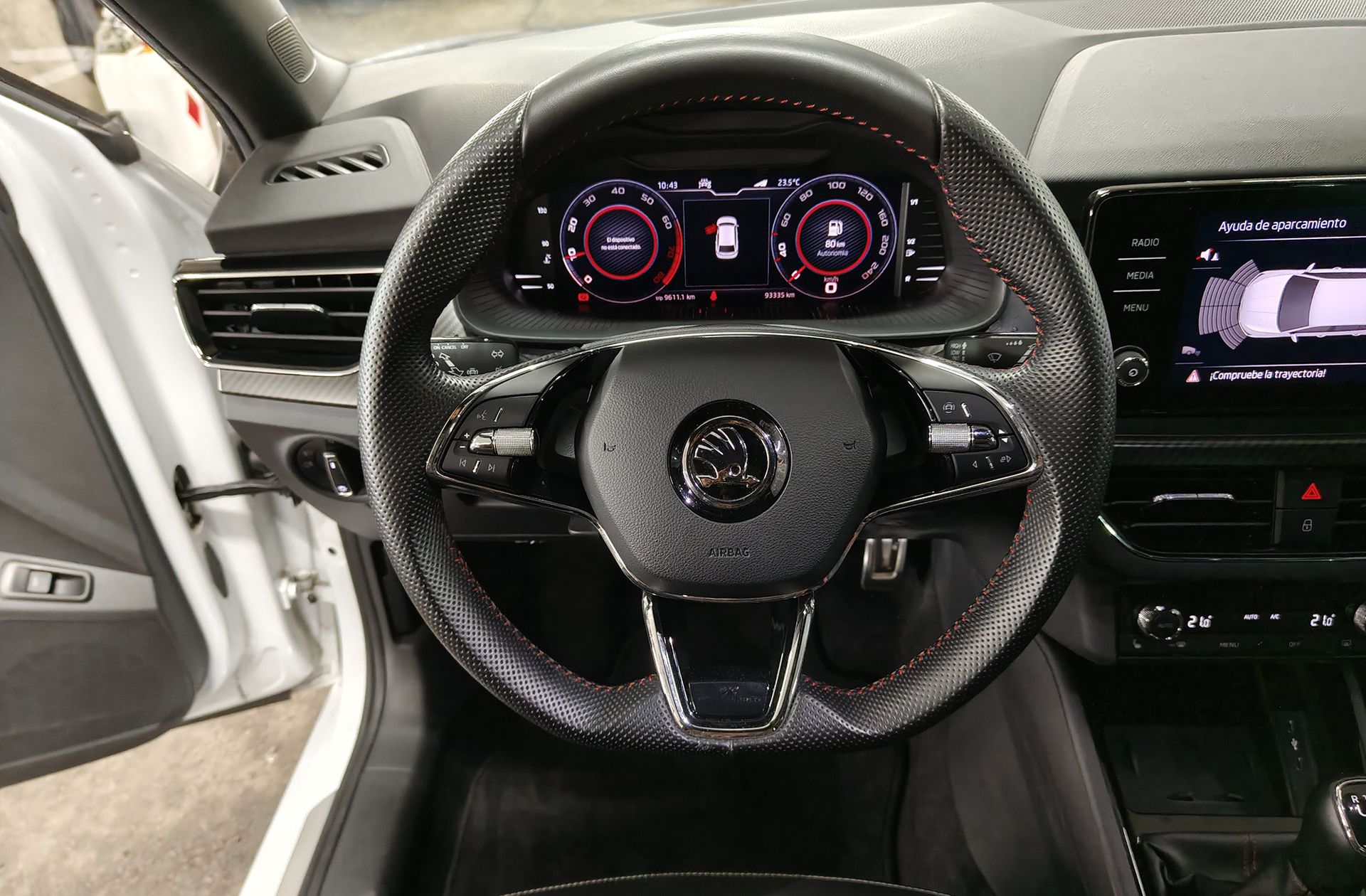 Škoda Scala 1.5 TSI Montecarlo - foto 25