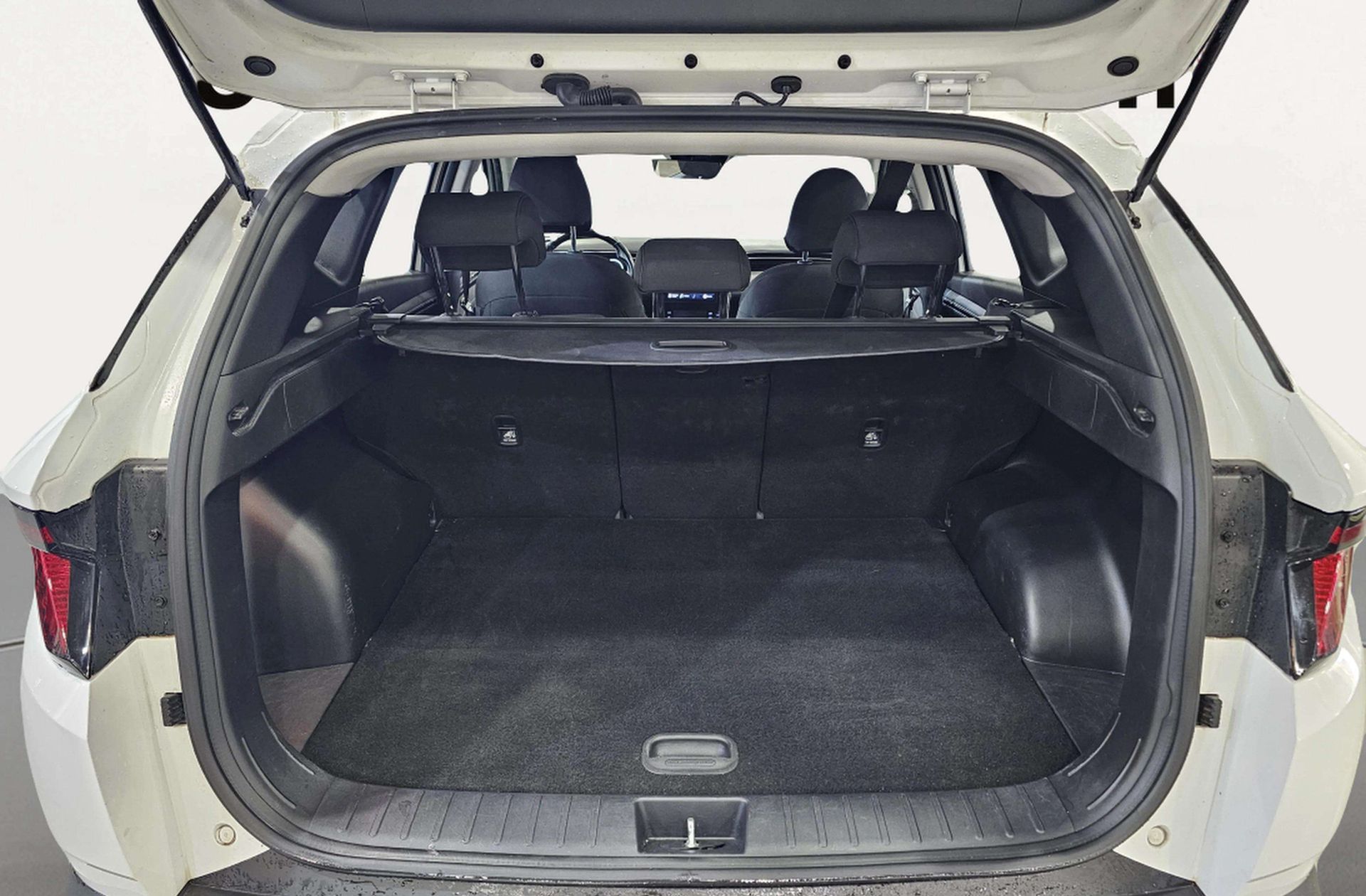 Hyundai Tucson 1.6 CRDi Maxx - foto 16