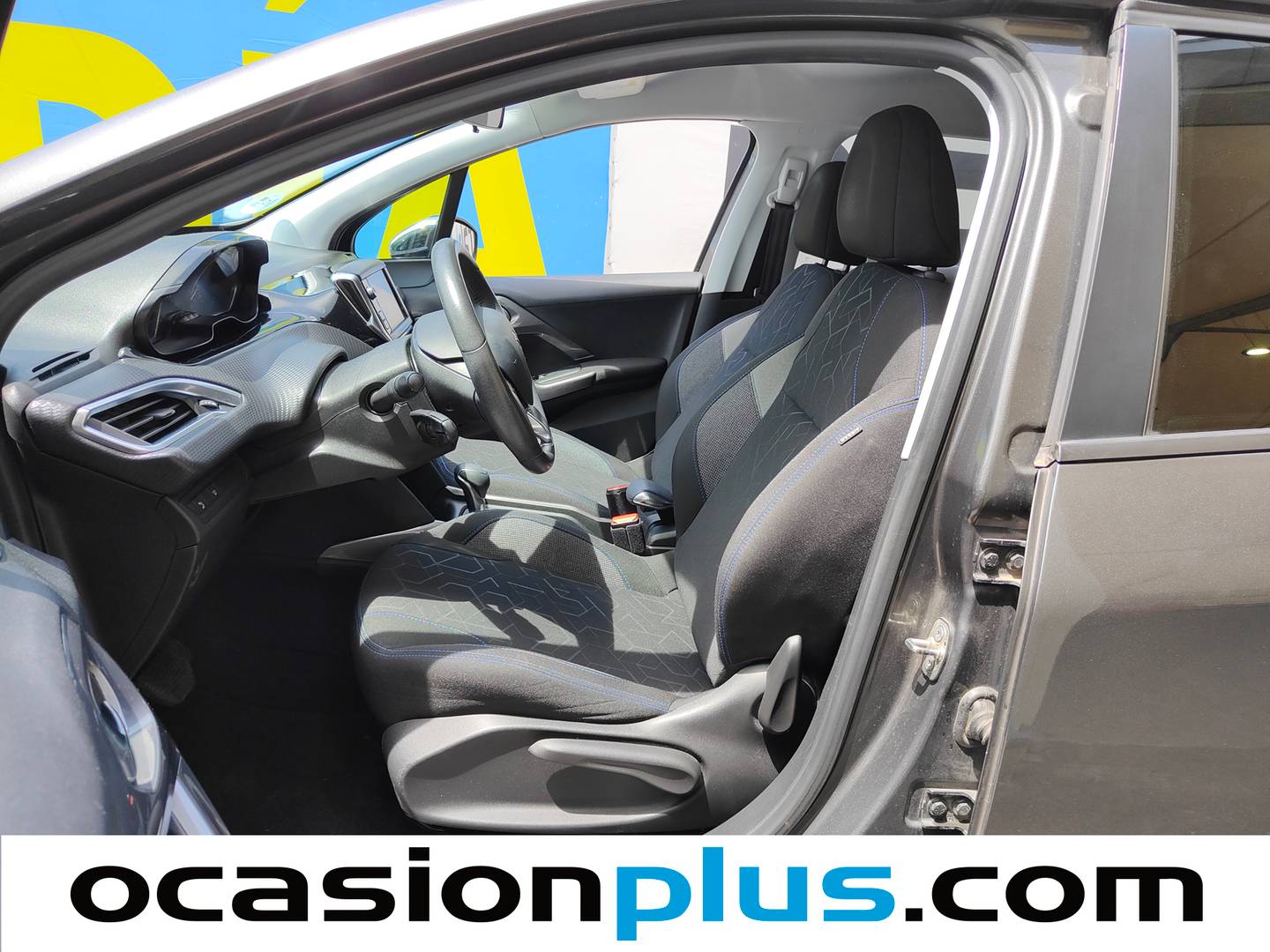 Foto asientos delanteros Peugeot 2008 Peugeot 2008 PureTech 110 S&S Style EAT6 (110 CV)