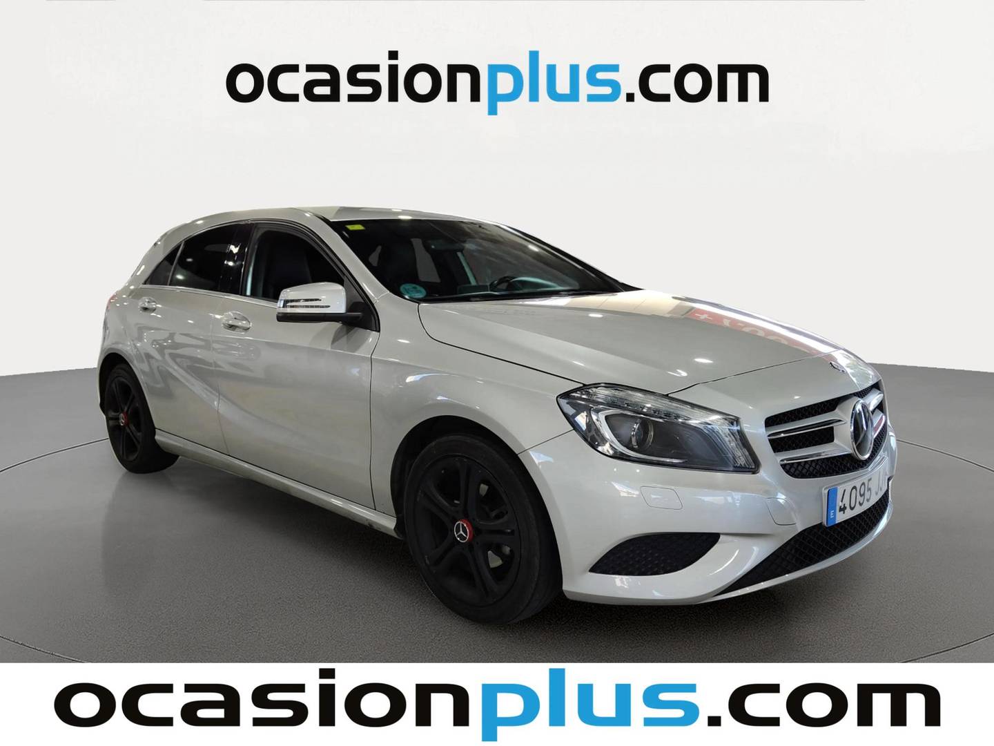 Foto delantera Mercedes Clase A Mercedes Clase A 180 d Urban (109 CV) derecha