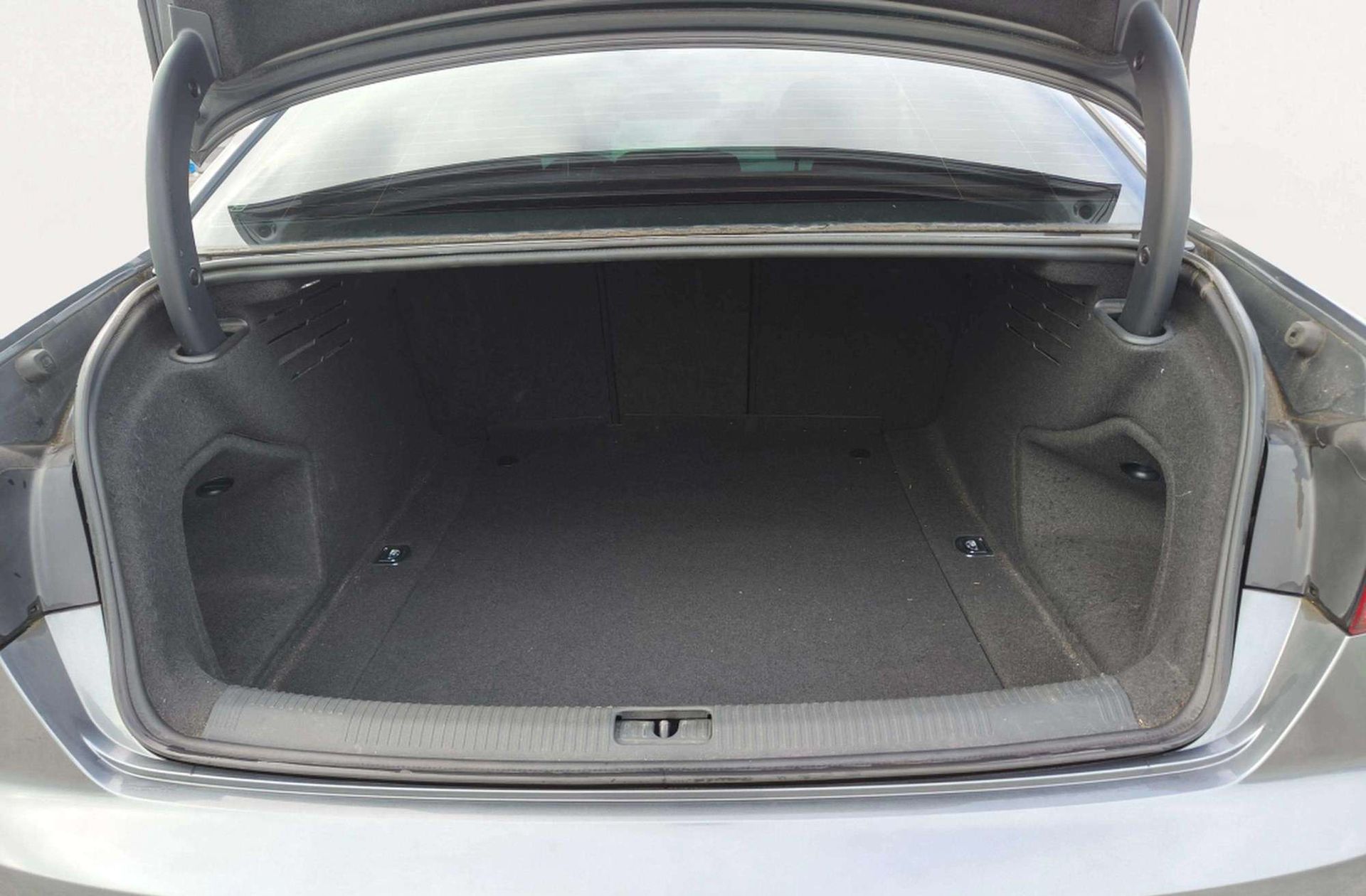 Audi A4 sport edition 2.0 TDI Pack S Line - foto 19