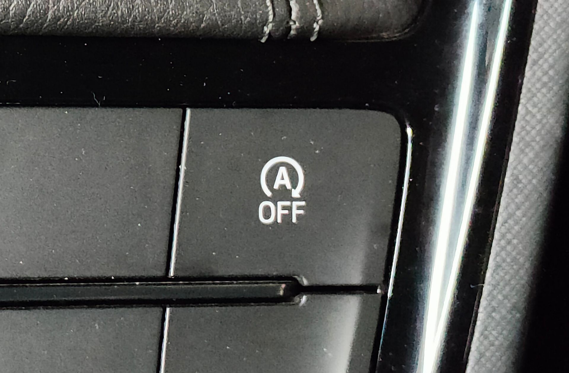 Škoda Kamiq 1.0 TSI Ambition - foto 33