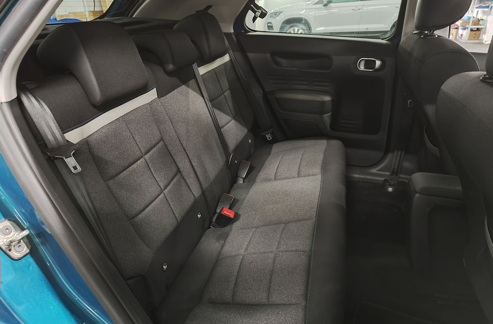 Citroën C4 Cactus PureTech 110 Shine - foto 18