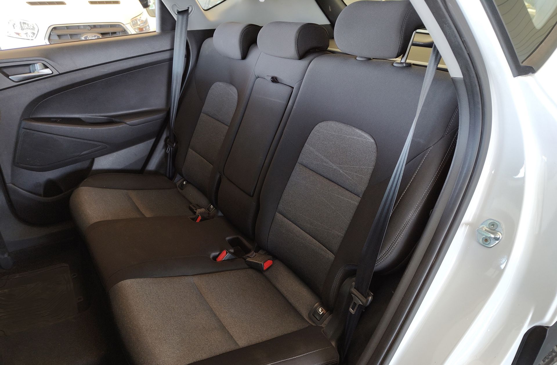 Hyundai Tucson 1.6 GDI SLE 4x2 - foto 13