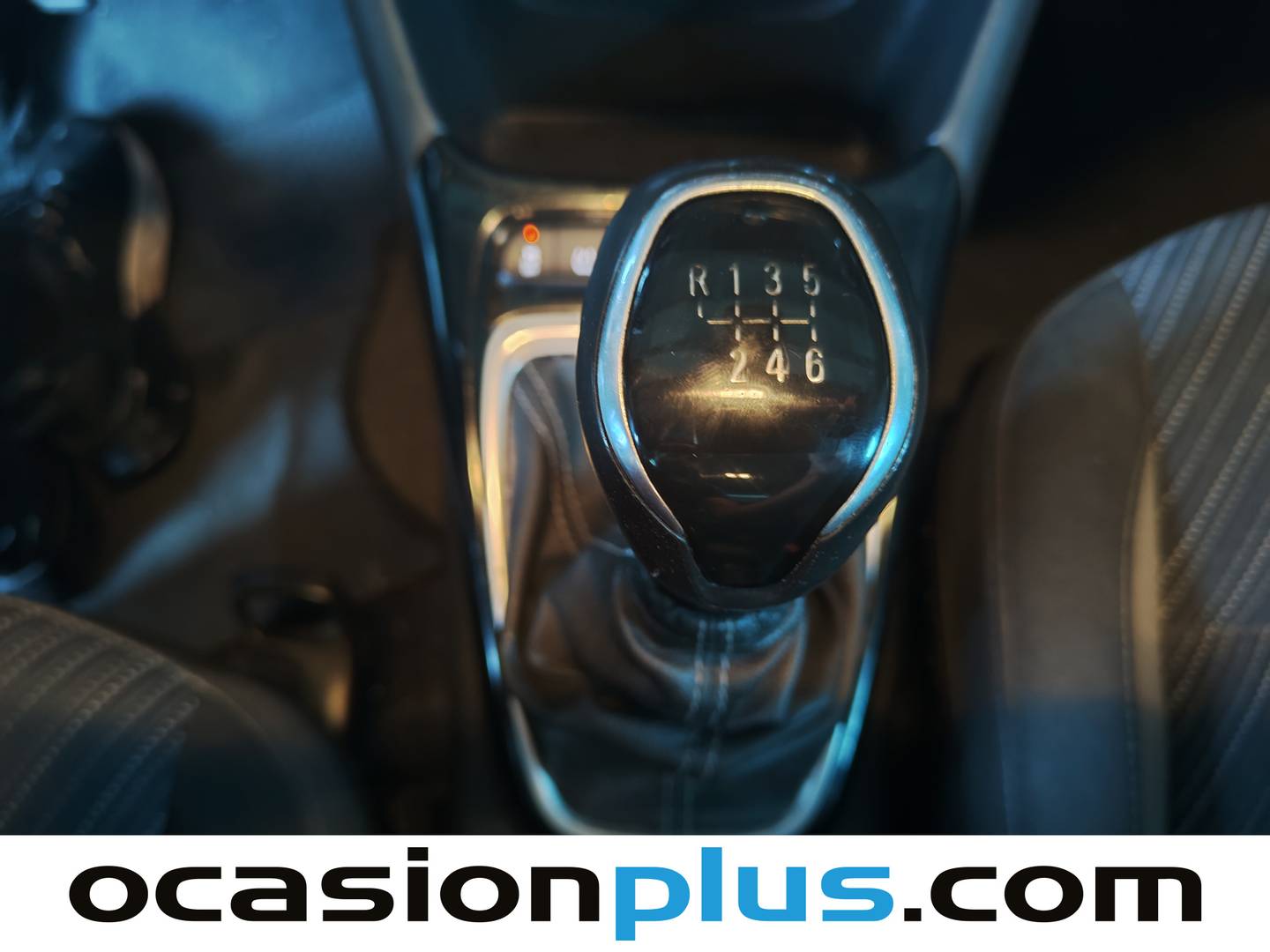 Opel Crossland X Opel Crossland X 1.2 S&S Design Line 120 Aniversario (110 CV) de segunda mano