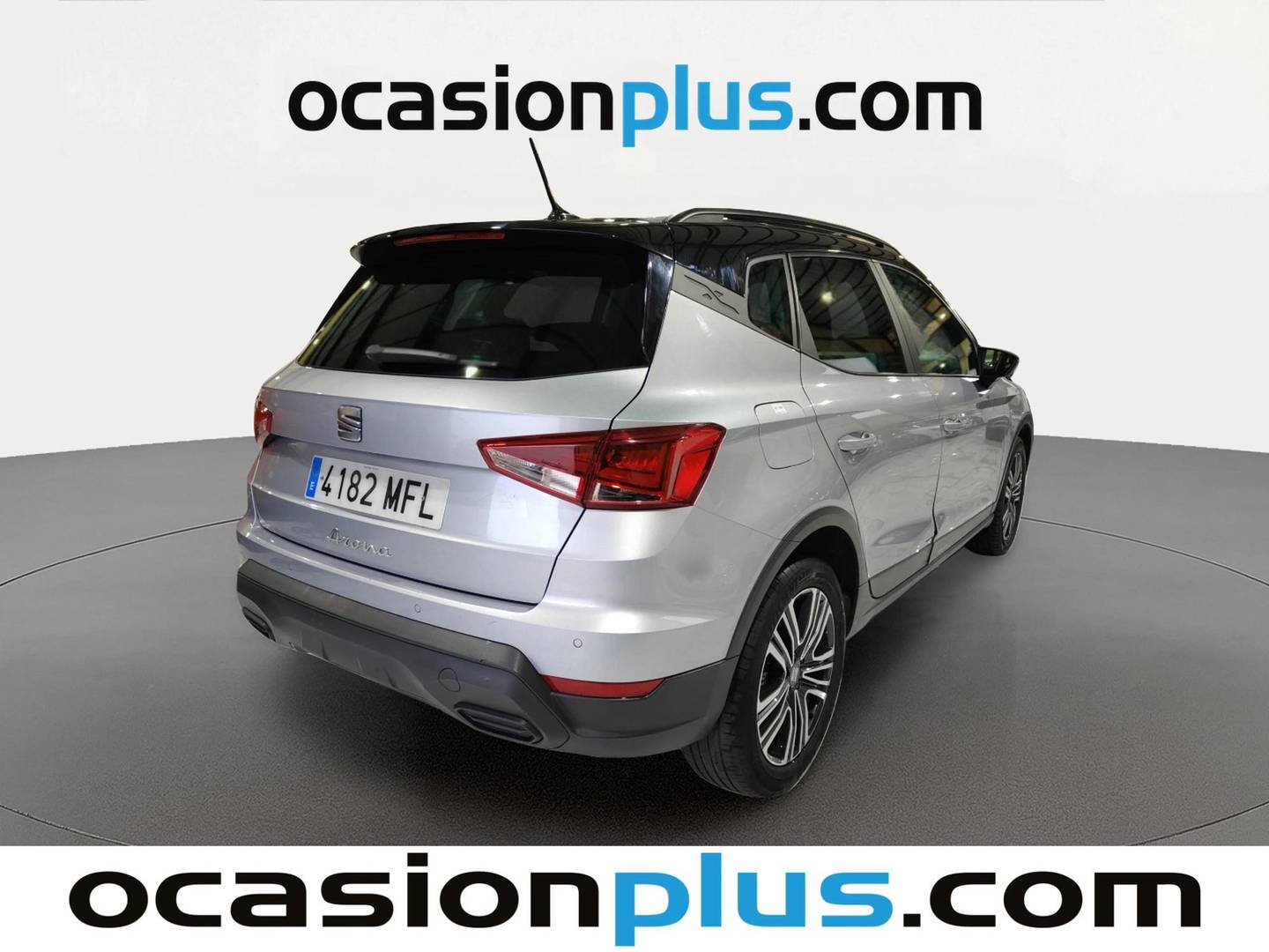 Foto trasera Seat Arona Seat Arona 1.0 TSI Style XL Edition (110 CV) derecha