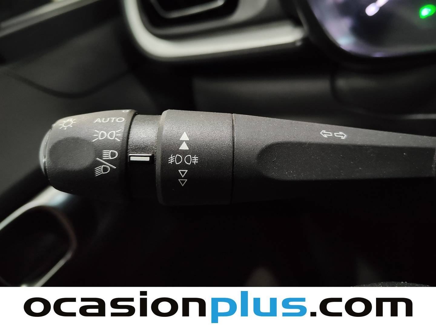 Equipamiento del Citroën C3 Citroen C3 PureTech 82 C-Series  (83 CV)