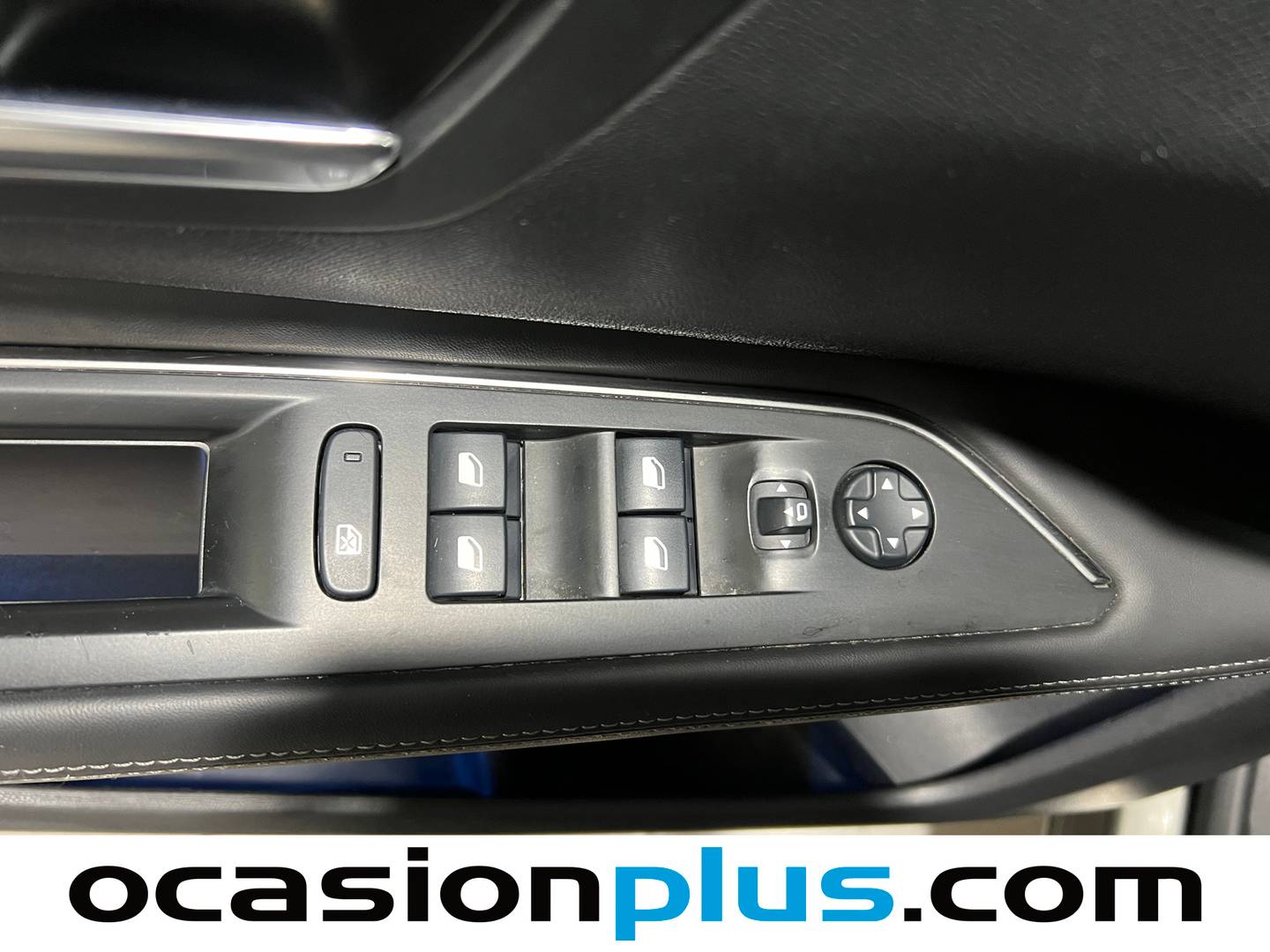 Foto Peugeot 3008 Peugeot 3008 PureTech 130 Allure (130 CV)