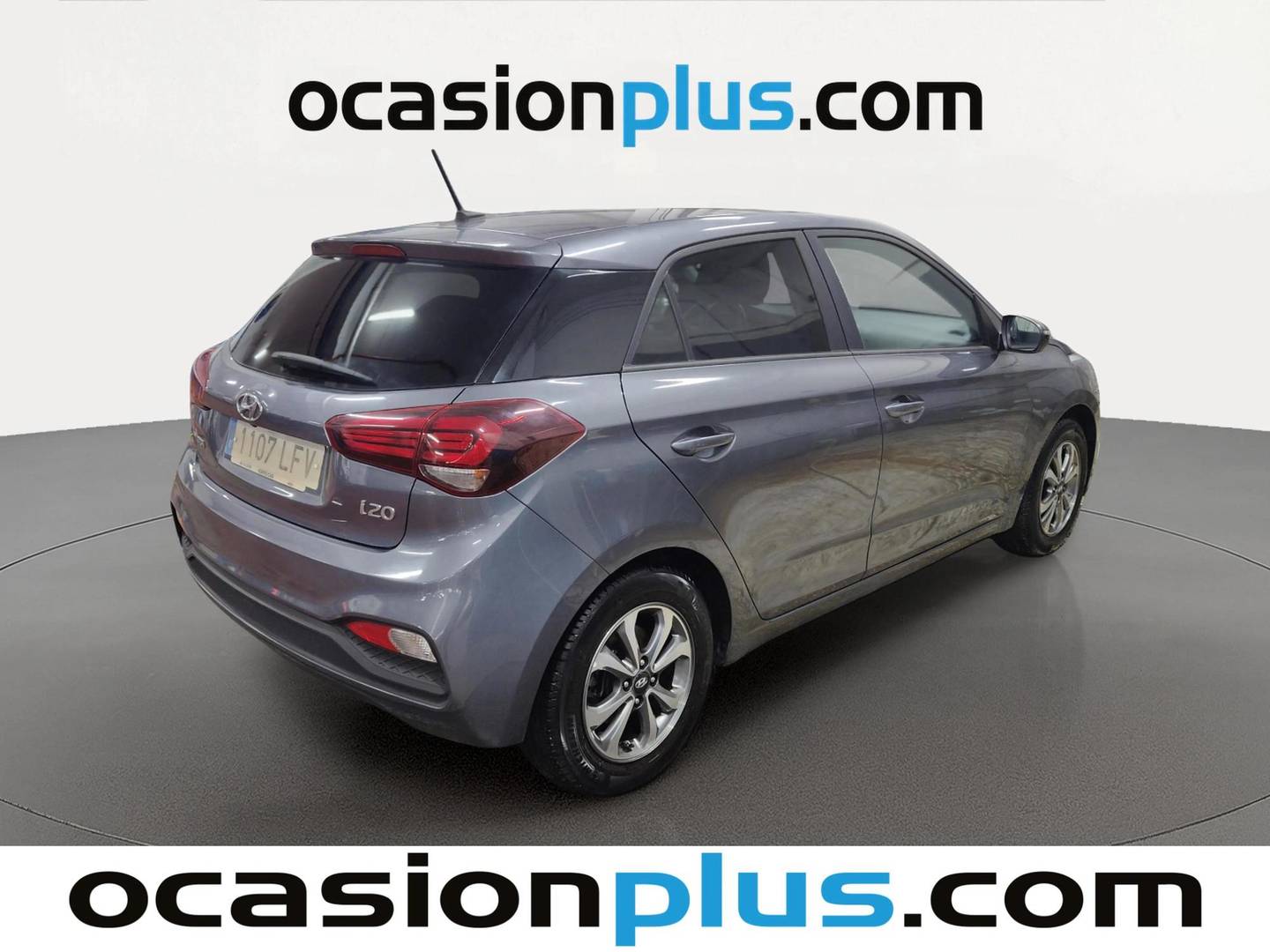 Foto trasera Hyundai i20 Hyundai i20 1.2 MPI Klass (84 CV) derecha