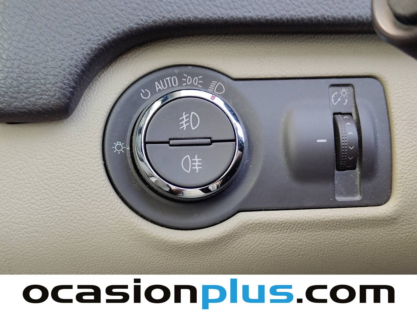 Extras del Opel Insignia Opel Insignia 2.0 CDTI S&S Excellence (130 CV)