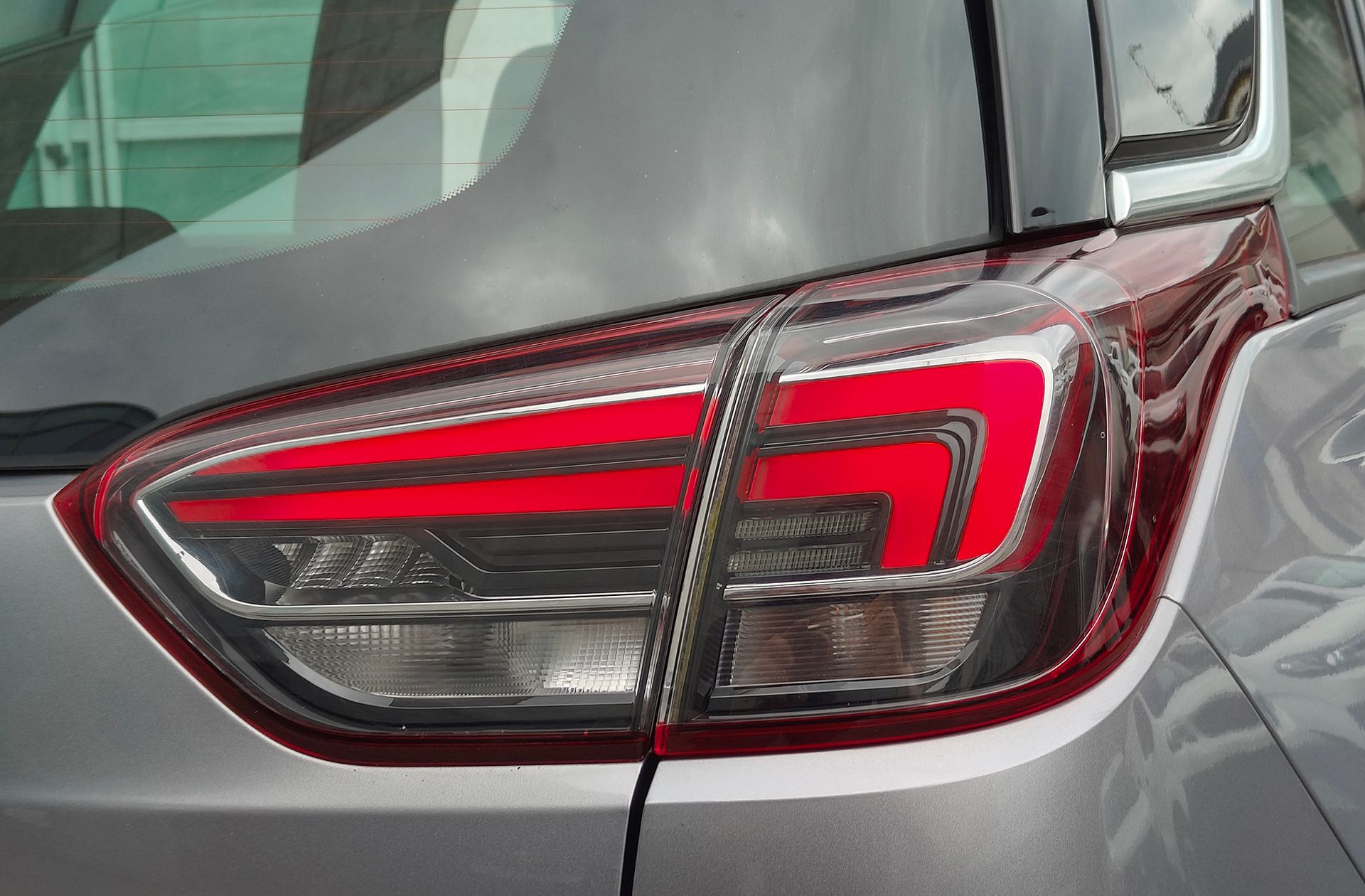 Opel Crossland 1.2 Design Line 120 Aniversario - foto 18