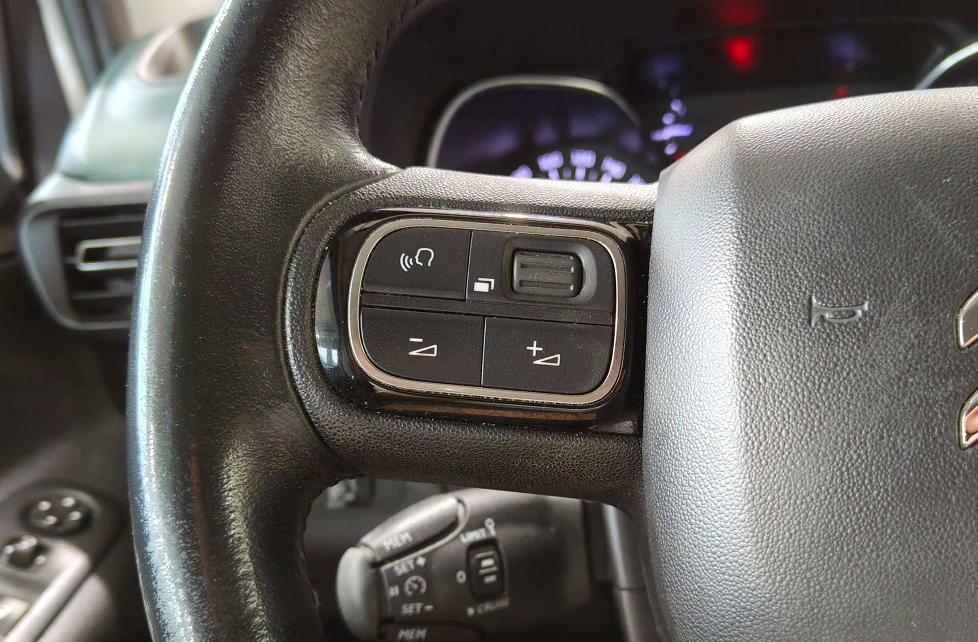 Citroën Berlingo BlueHDi 130 Talla M Shine - foto 24