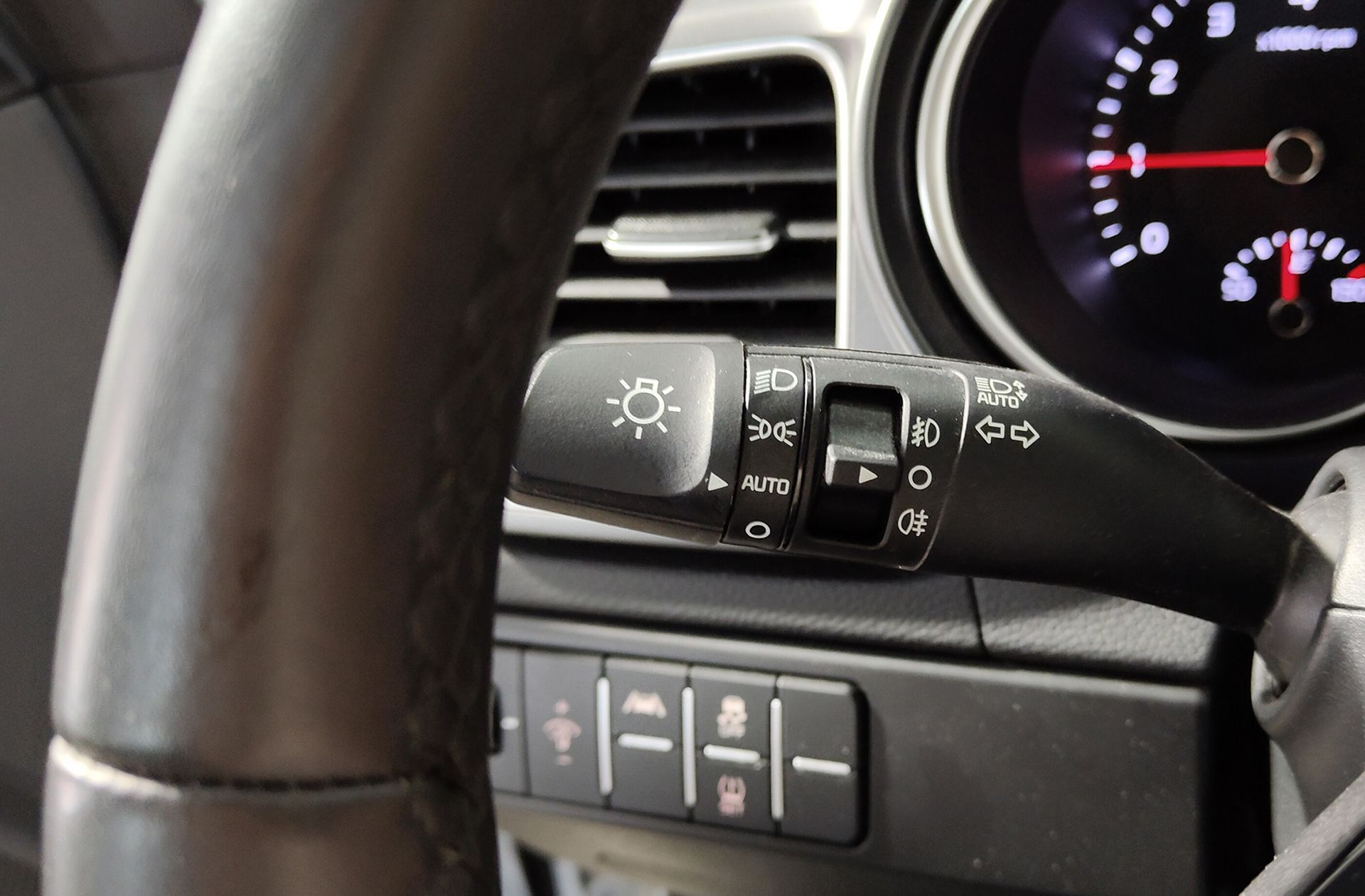 Kia XCeed 1.0 T-GDi Drive - foto 25