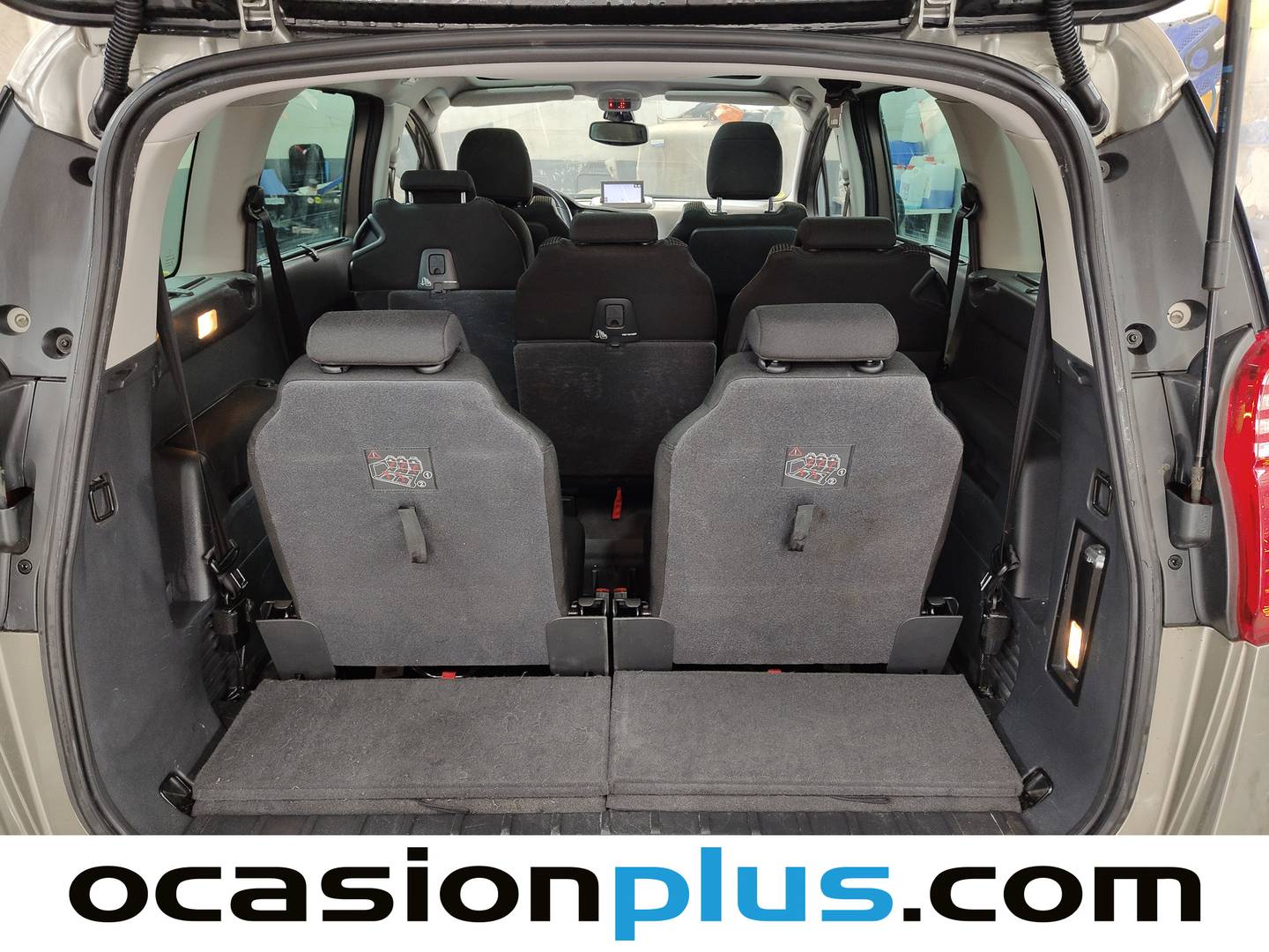 Foto Peugeot 5008 Peugeot 5008 2.0 HDI Sport Pack (150 CV) 7 Plazas siete plazas