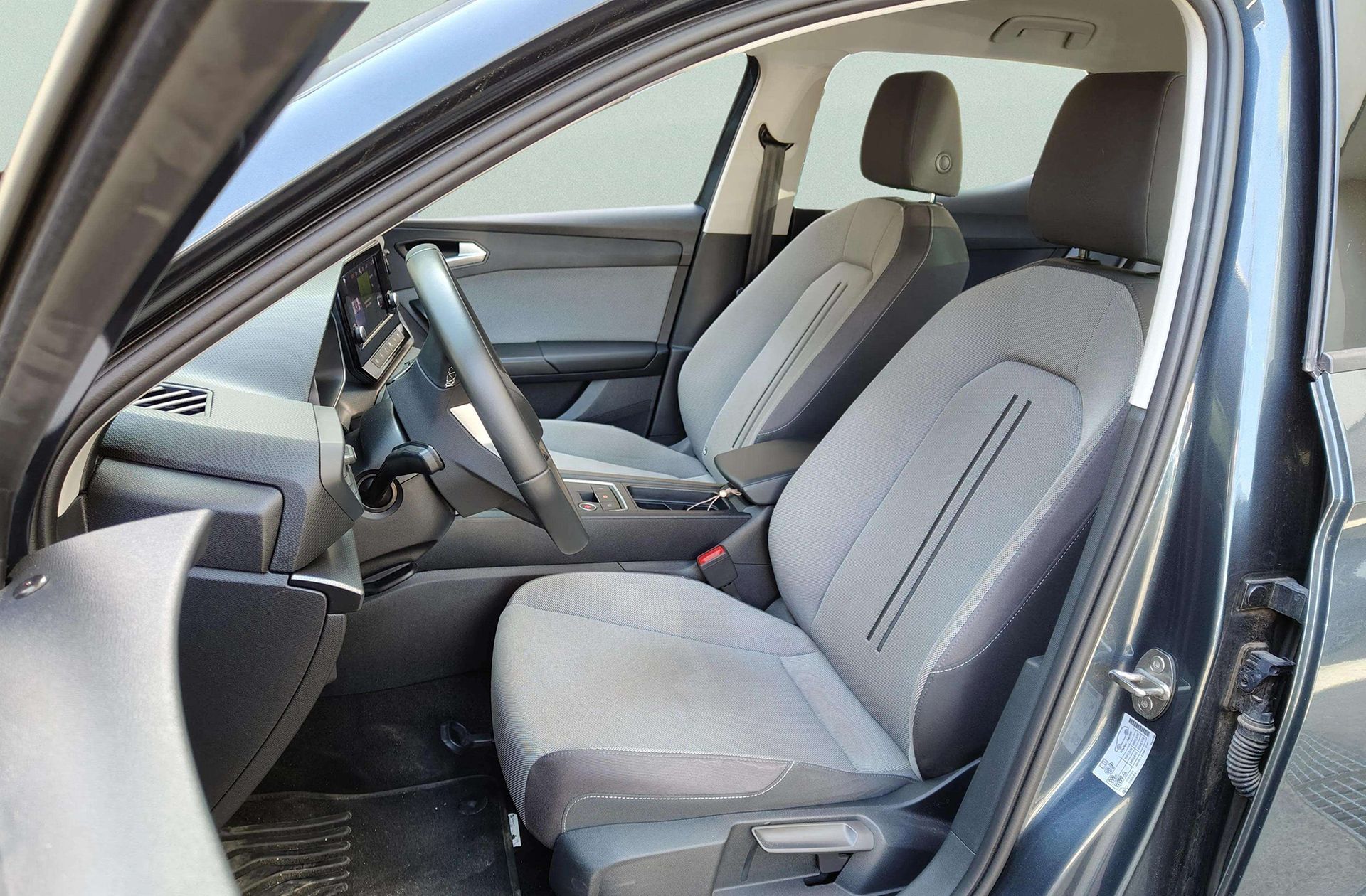 SEAT León 1.0 TSI Style 25 Aniversario - foto 10