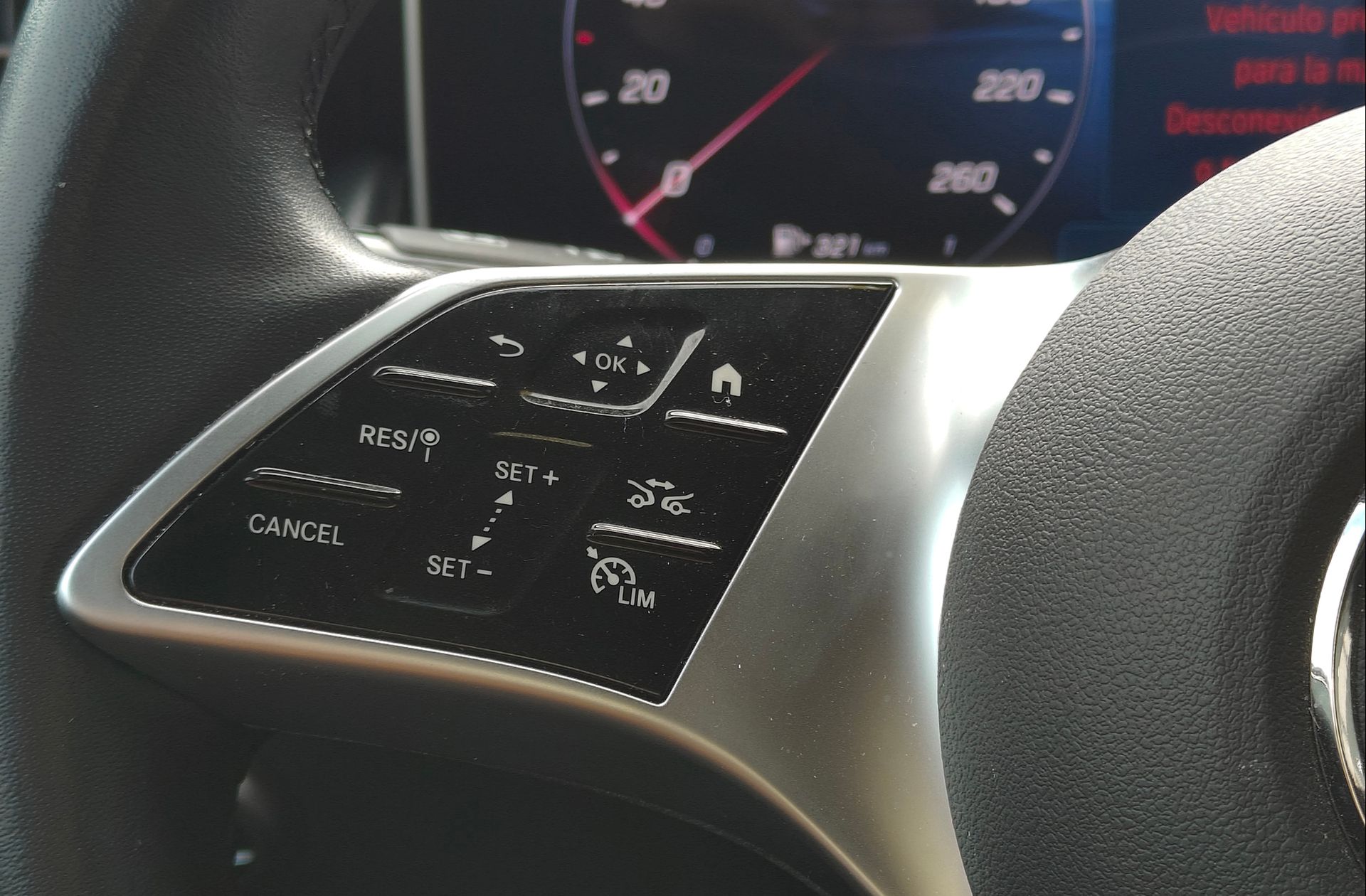 Mercedes-Benz GLC 300 de 4Matic - foto 30