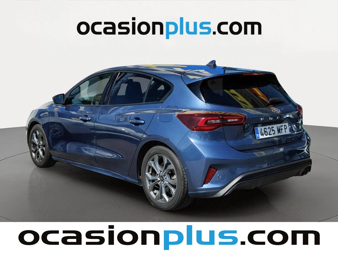 Foto trasera Ford Focus Ford Focus 1.0 Ecoboost MHEV ST-Line (125 CV) izquierda