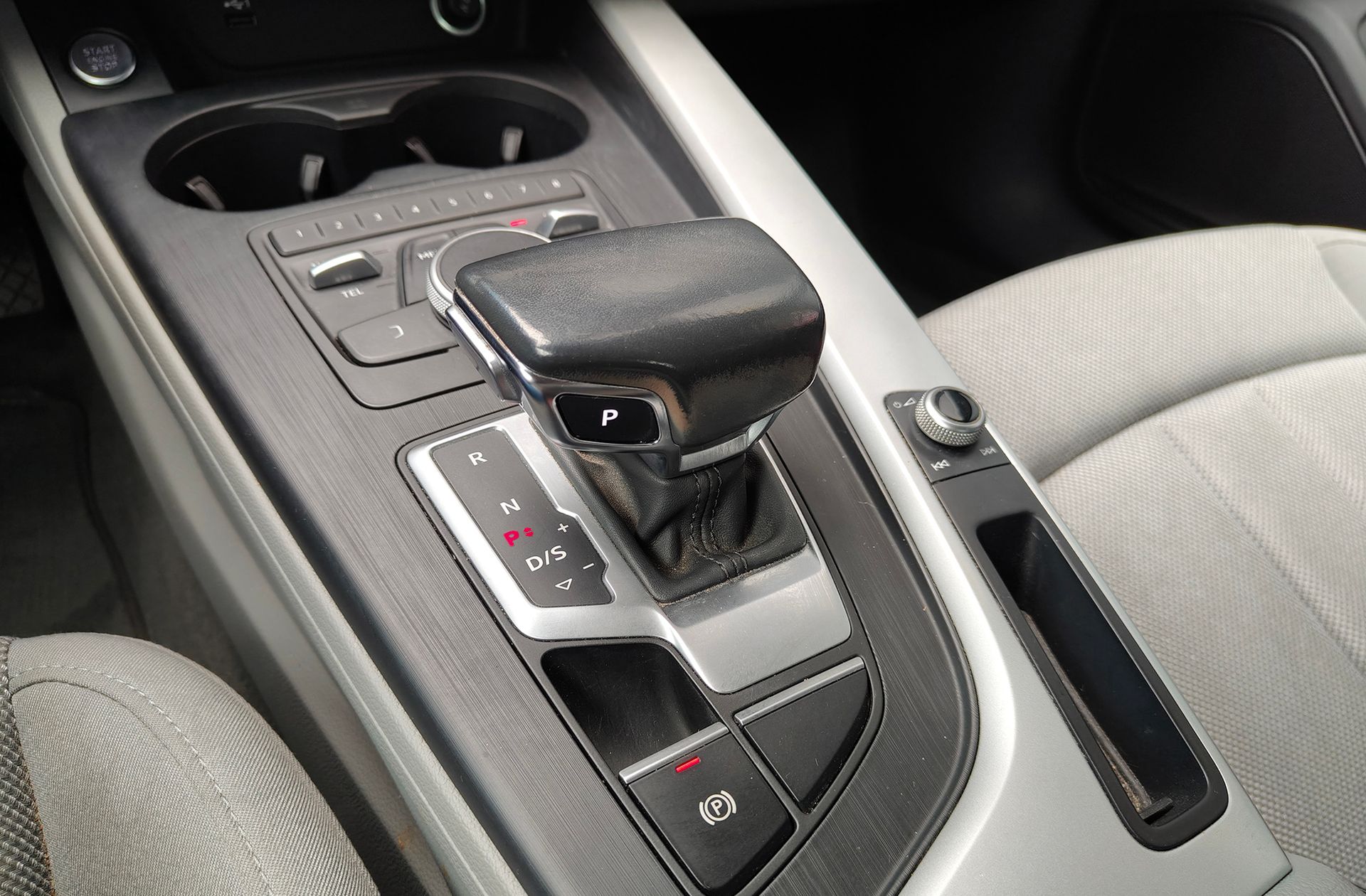 Audi A4 Advanced edition 2.0 TDI S tronic - foto 5