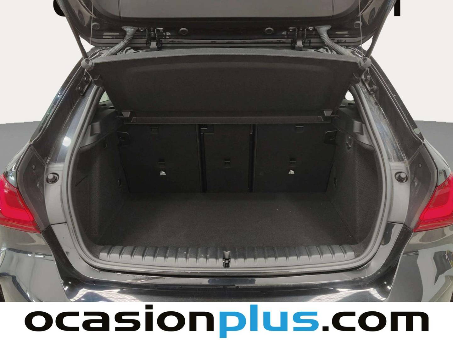 Fotos maletero BMW Serie 1 BMW Serie 1 116d (116 CV) Pack M