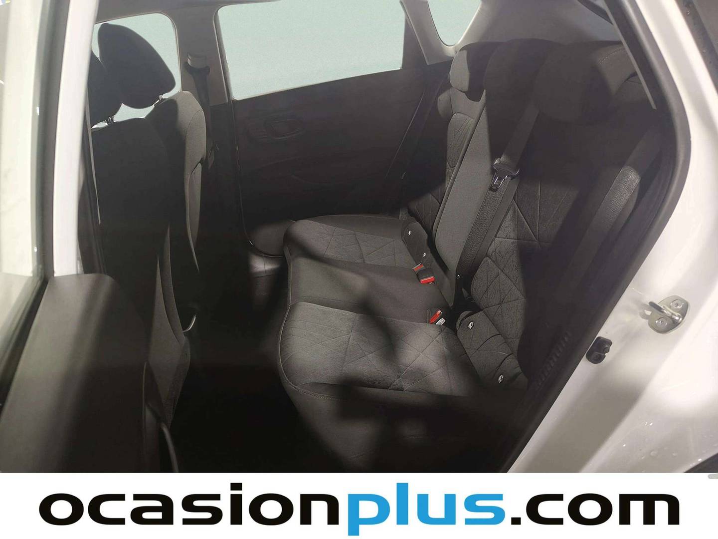Foto asientos traseros Hyundai Bayon Hyundai Bayon 1.0 TGDI 48V Maxx  (100 CV)