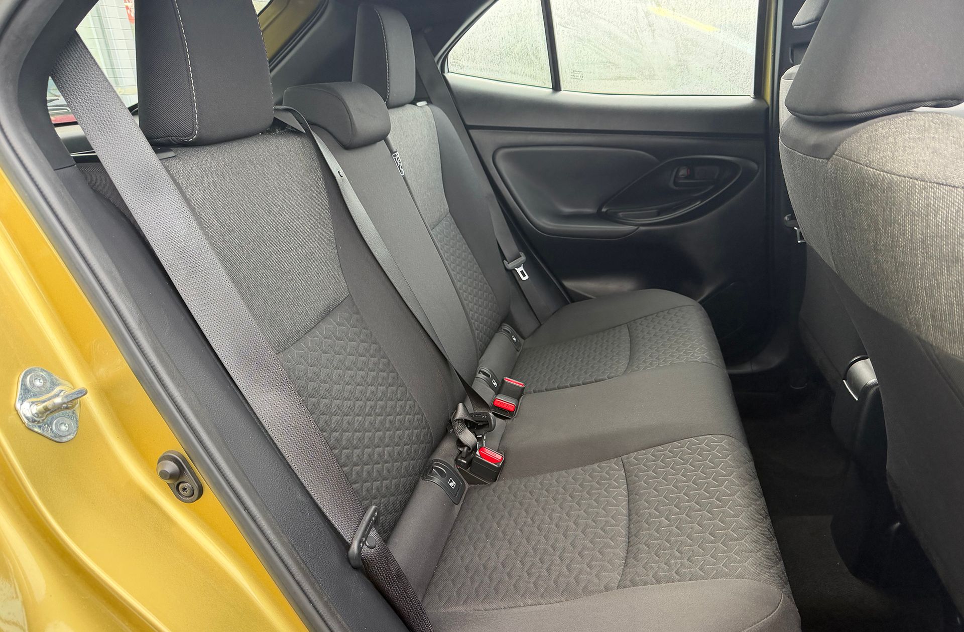 Toyota Yaris Cross 120H Active Tech - foto 15
