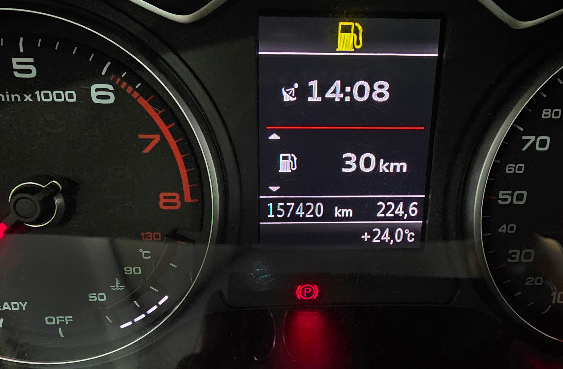 Audi Q2 design 30 TFSI - foto 9