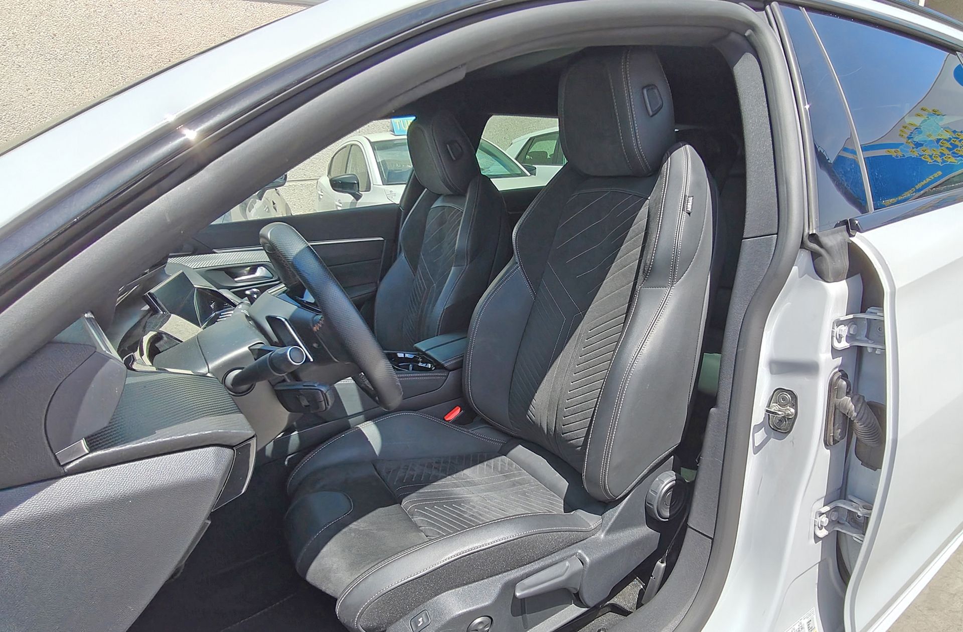 Peugeot 508 SW SW BlueHDi 130 GT EAT8 - foto 15