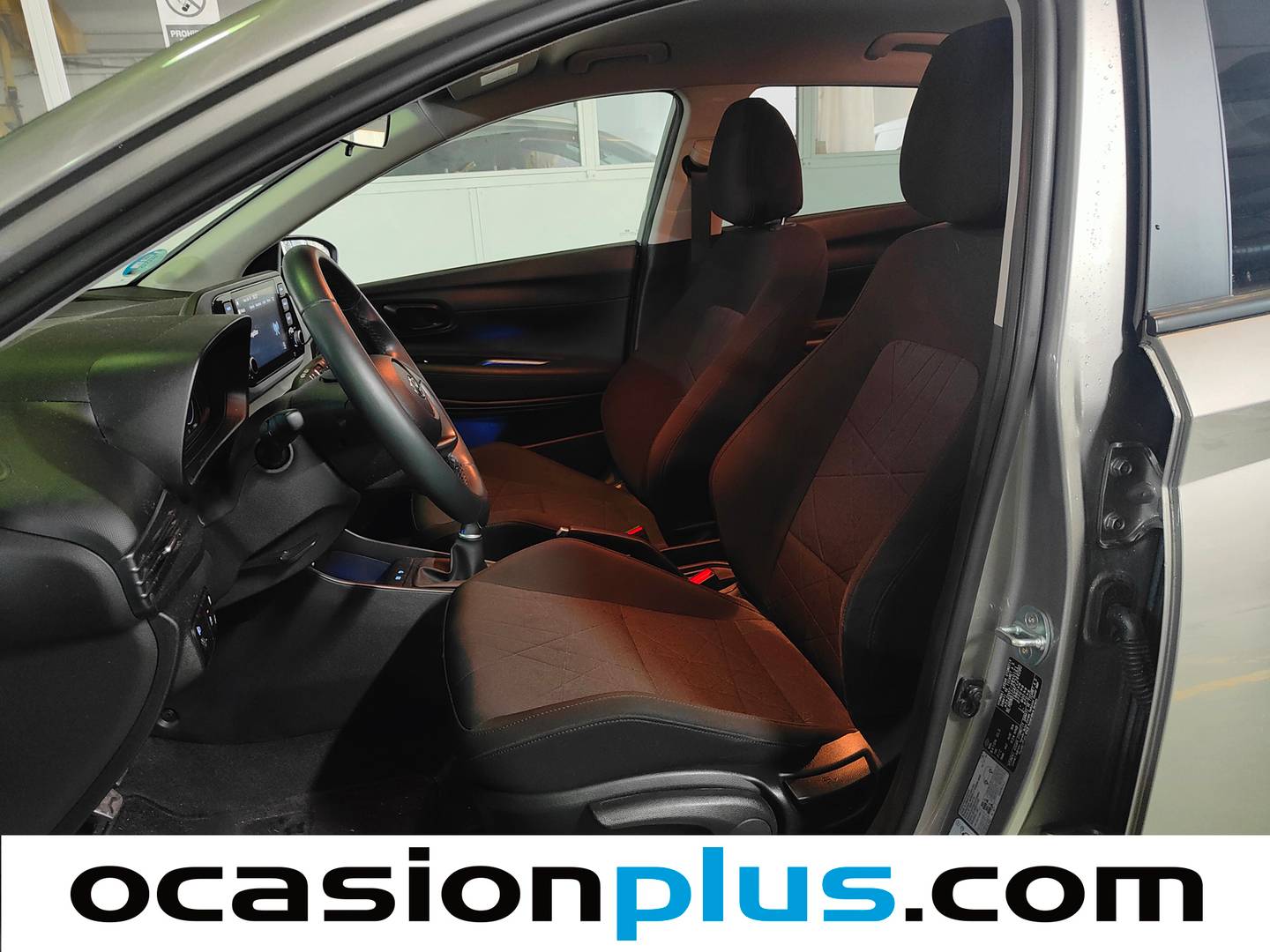 Foto asientos delanteros Hyundai Bayon Hyundai Bayon 1.0 TGDI 48V Maxx (100 CV)