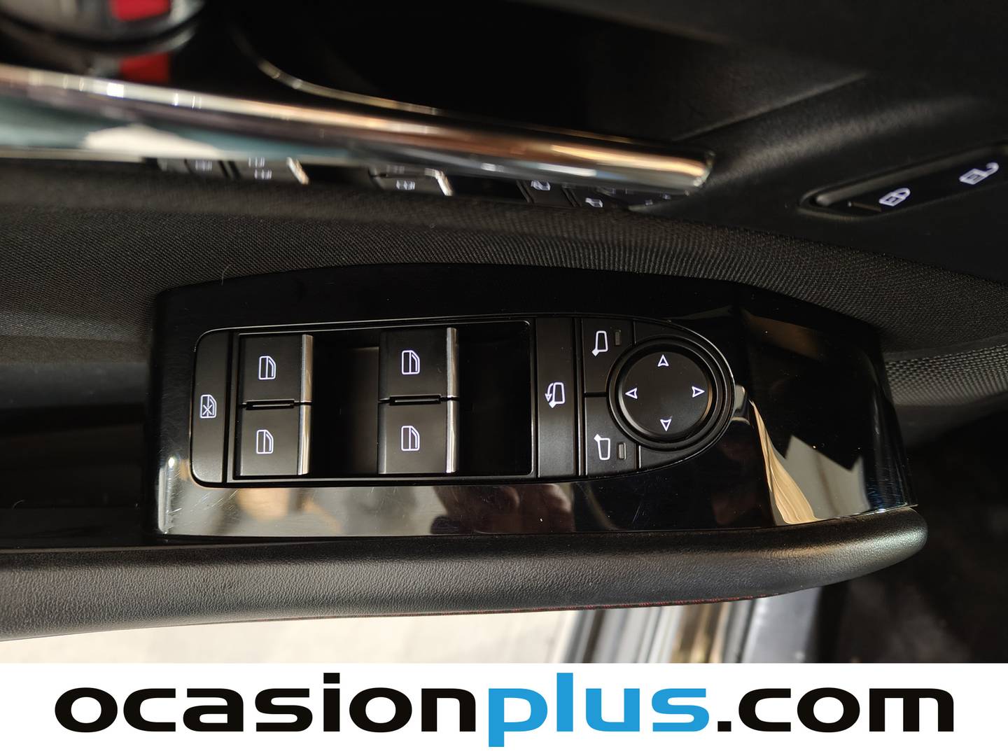 Foto Mazda CX-30 Mazda CX-30 2.0 e-SKYACTIV-G Homura 2WD (150 CV)