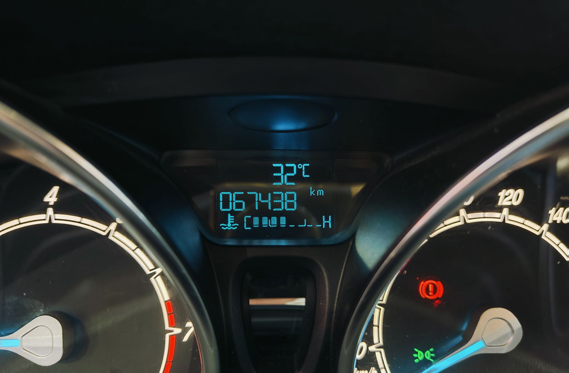 Ford Fiesta 1.0 EcoBoost ST-Line - foto 9