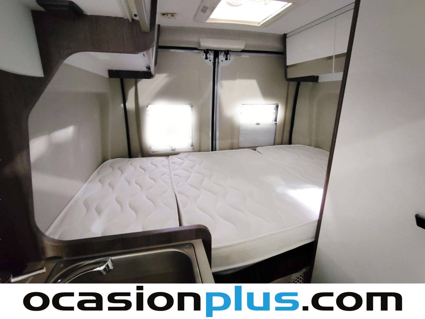 Accesorios del Benimar BENIVAN Benimar BENIVAN B100UP (140 CV) 4 Plazas