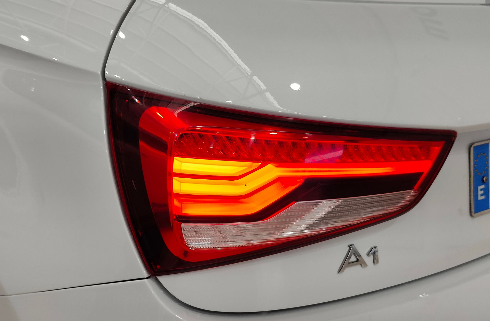 Audi A1 Sportback Attraction 1.0 TFSI - foto 13