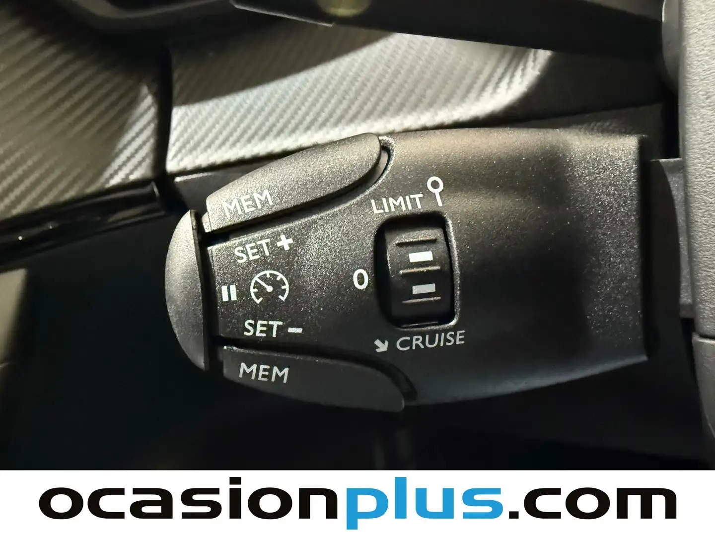 Foto Peugeot 2008 Peugeot 2008 PureTech 100 S&S Allure (100 CV)