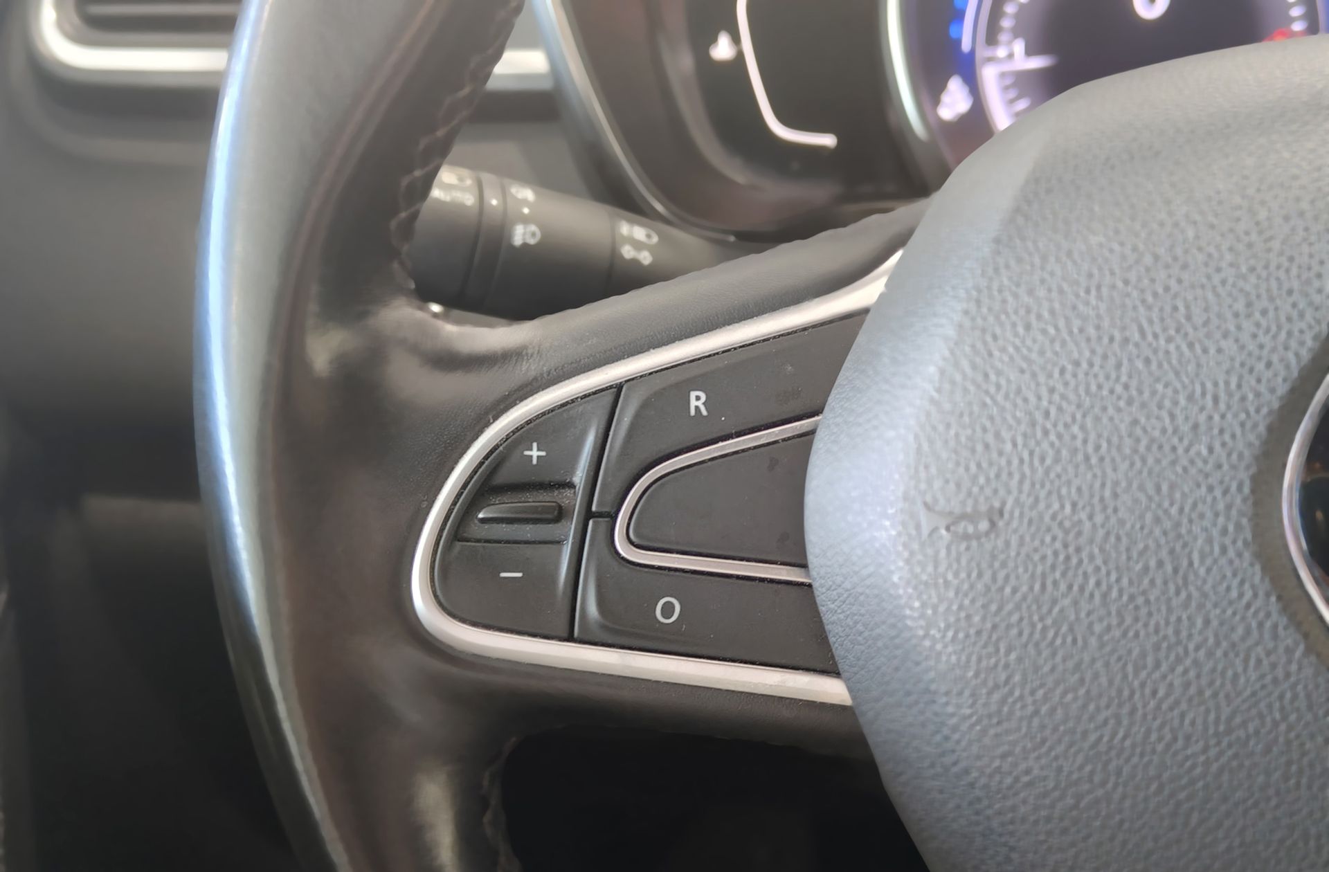 Renault Kadjar Zen Blue dCi EDC - foto 28