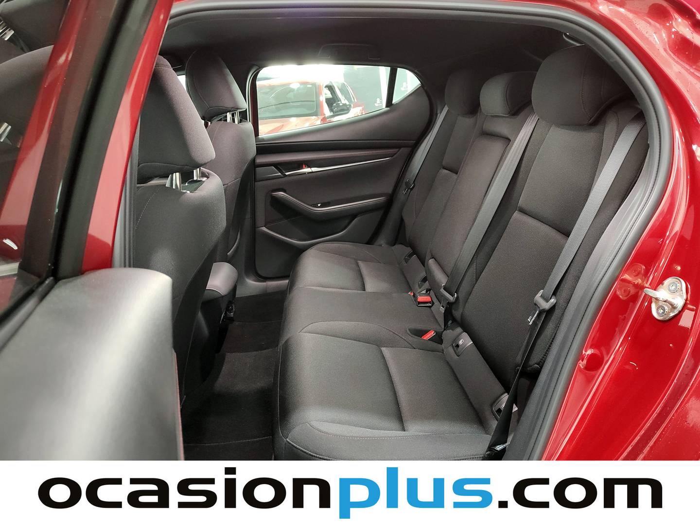 Foto asientos traseros Mazda Mazda3 Mazda Mazda 3 2.0 e-SKYACTIV-G Homura (122 CV)