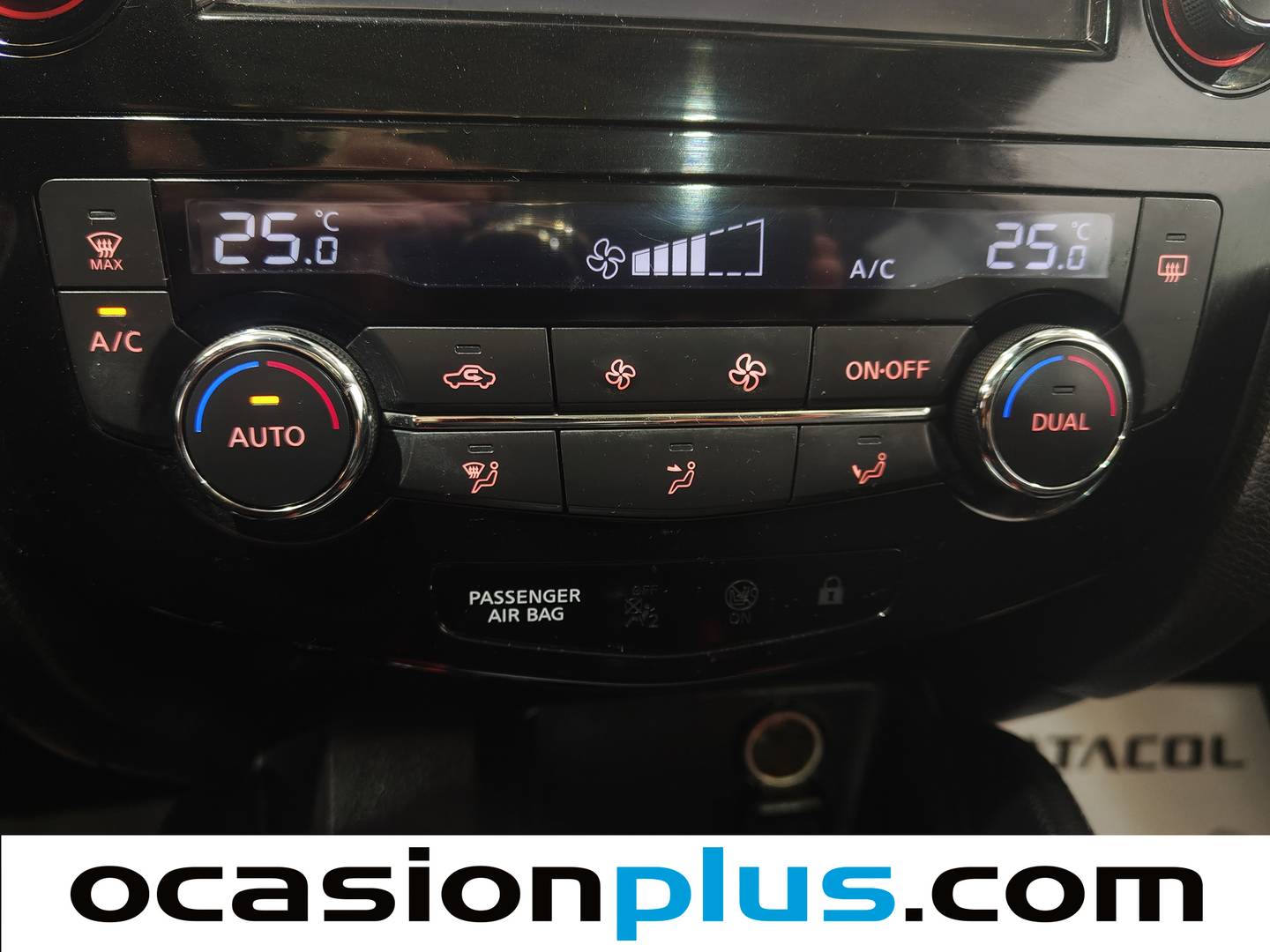 Foto Nissan QASHQAI Nissan Qashqai 1.5 dCi N-Connecta 4x2 (110 CV)