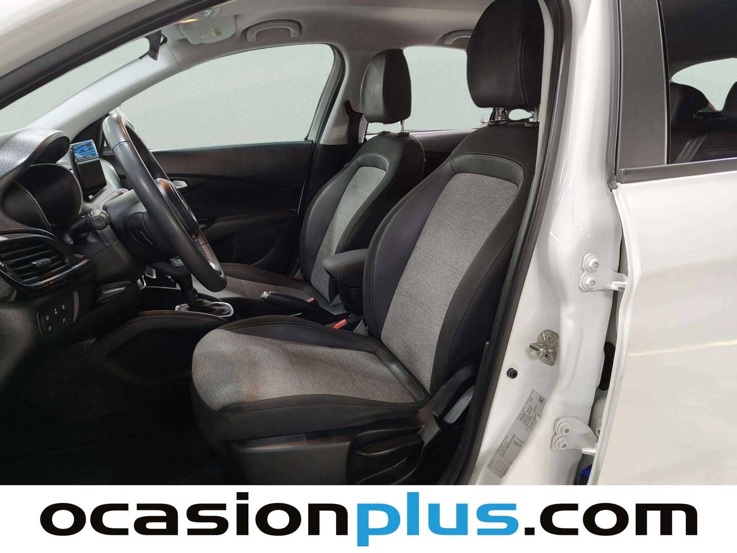 Foto Fiat Tipo Fiat Tipo 1.5 Hybrid Cross DCT (130 CV)