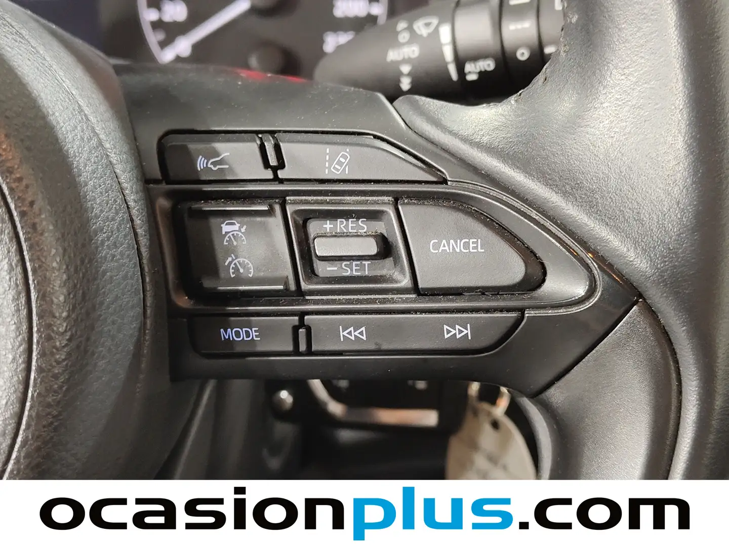 Foto Toyota Yaris Toyota Yaris 1.0 70 Business (69 CV)