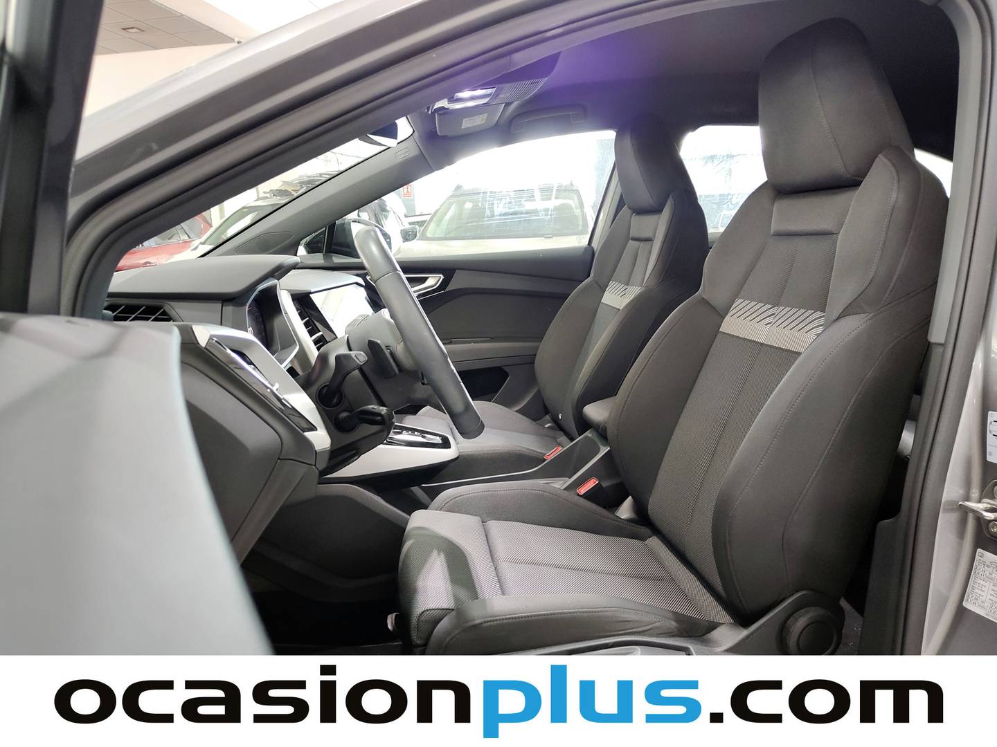 Foto asientos delanteros Audi Q4 Sportback e-tron Audi Q4 Sportback e-tron e-tron Black line 50 e-tron quattro (299 CV)