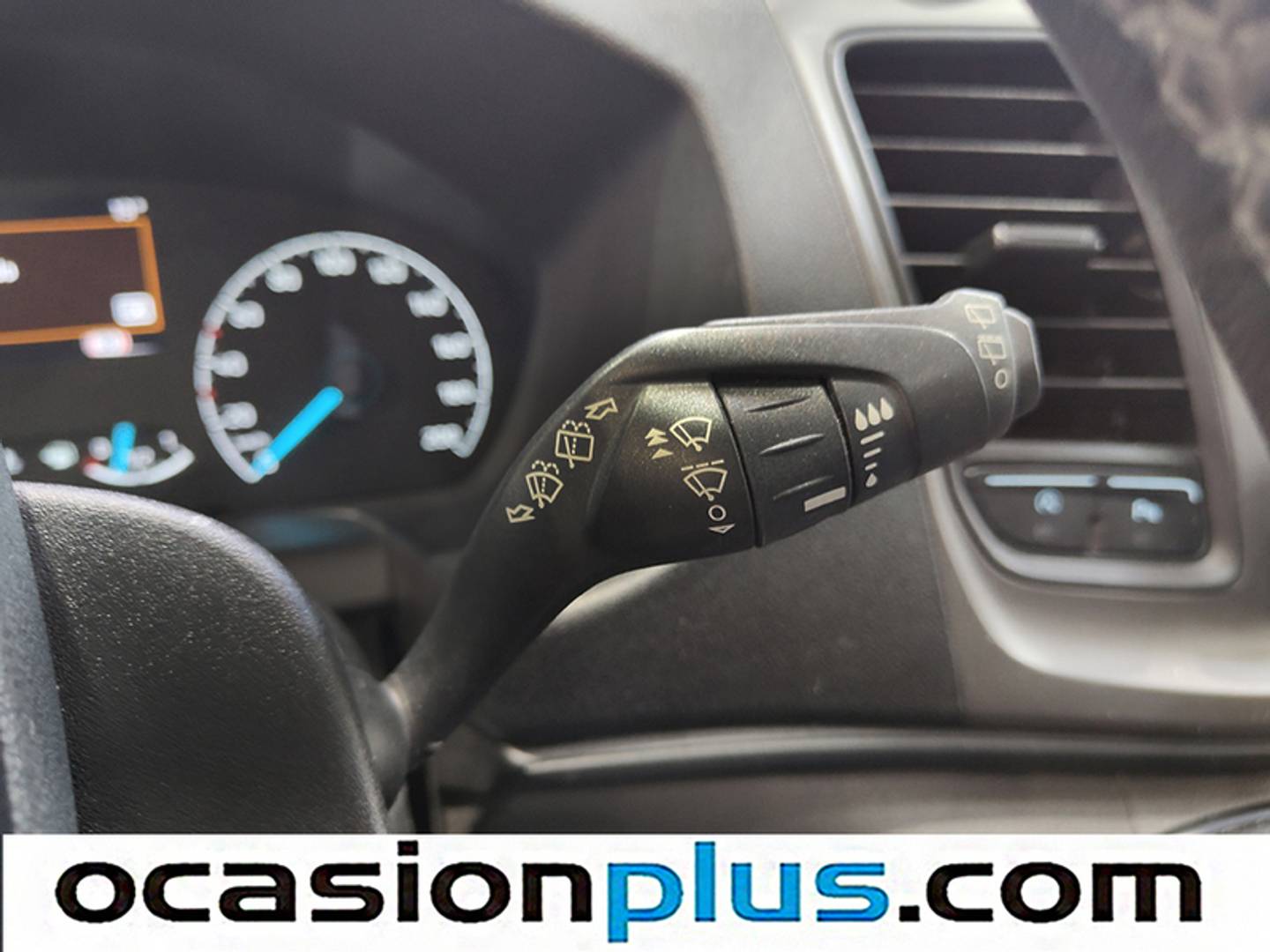 Foto Ford Transit Custom Ford Transit Custom Kombi 2.0 TDCI 320 L1 Trend (130 CV)