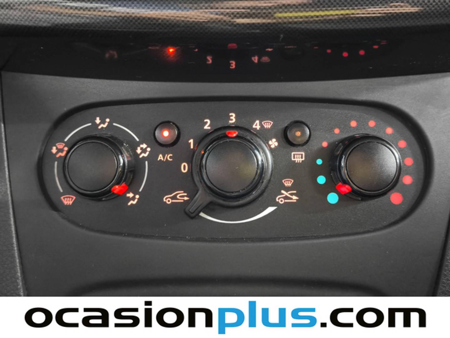 Accesorios del Dacia Logan Dacia Logan Essential 1.0 (75 CV)