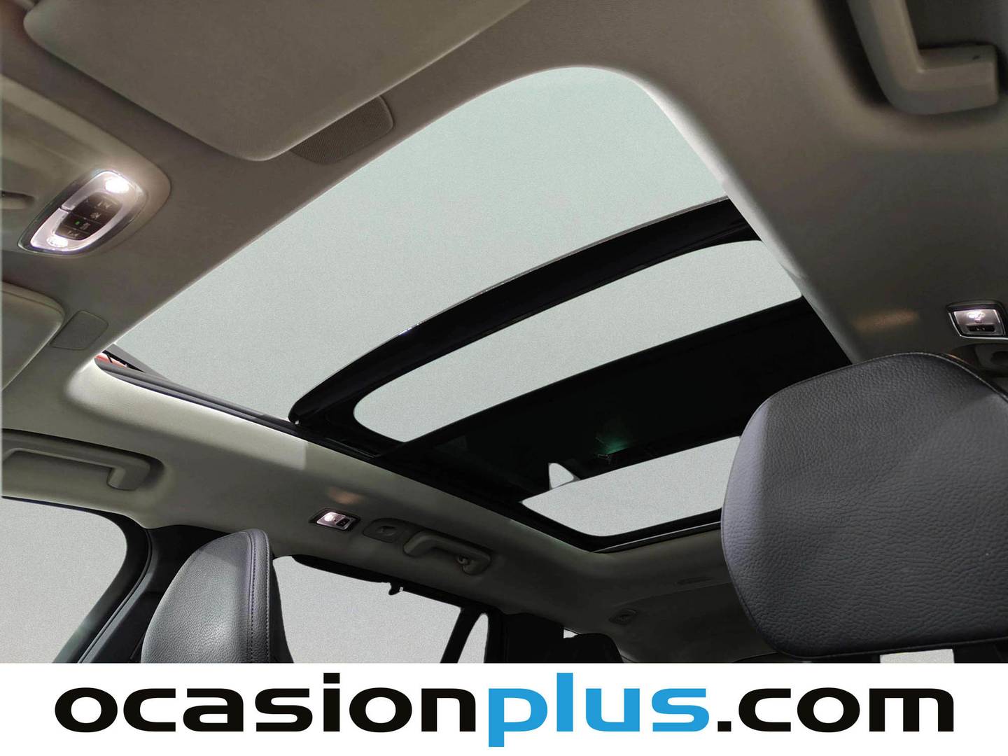 Equipamiento del Volvo XC90 Volvo XC90 B5 D Momentum Pro AWD Auto (235 CV) 4x4 7 Plazas