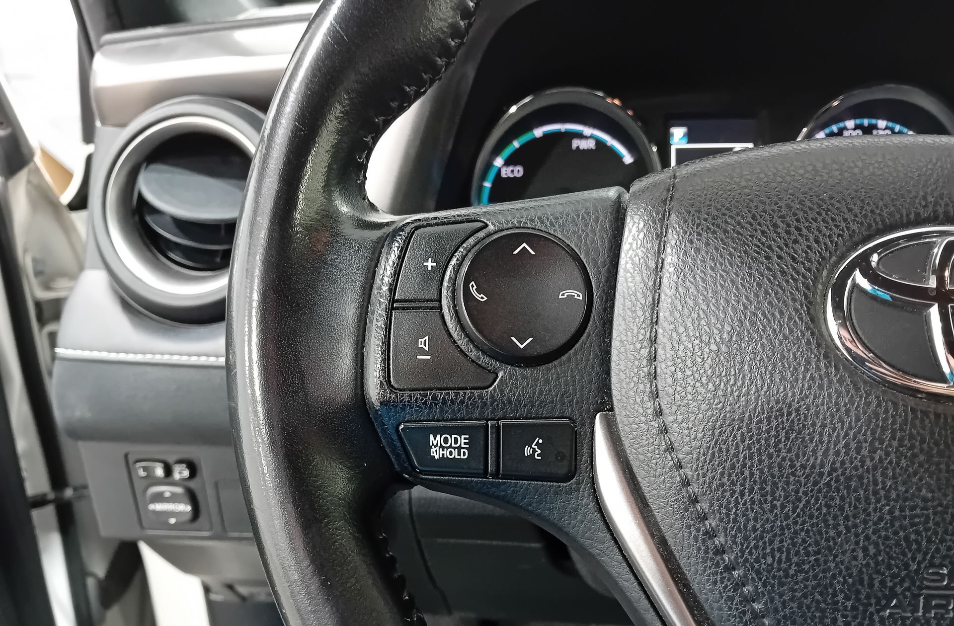 Toyota RAV4 2.5l hybrid Feel! 2WD - foto 29
